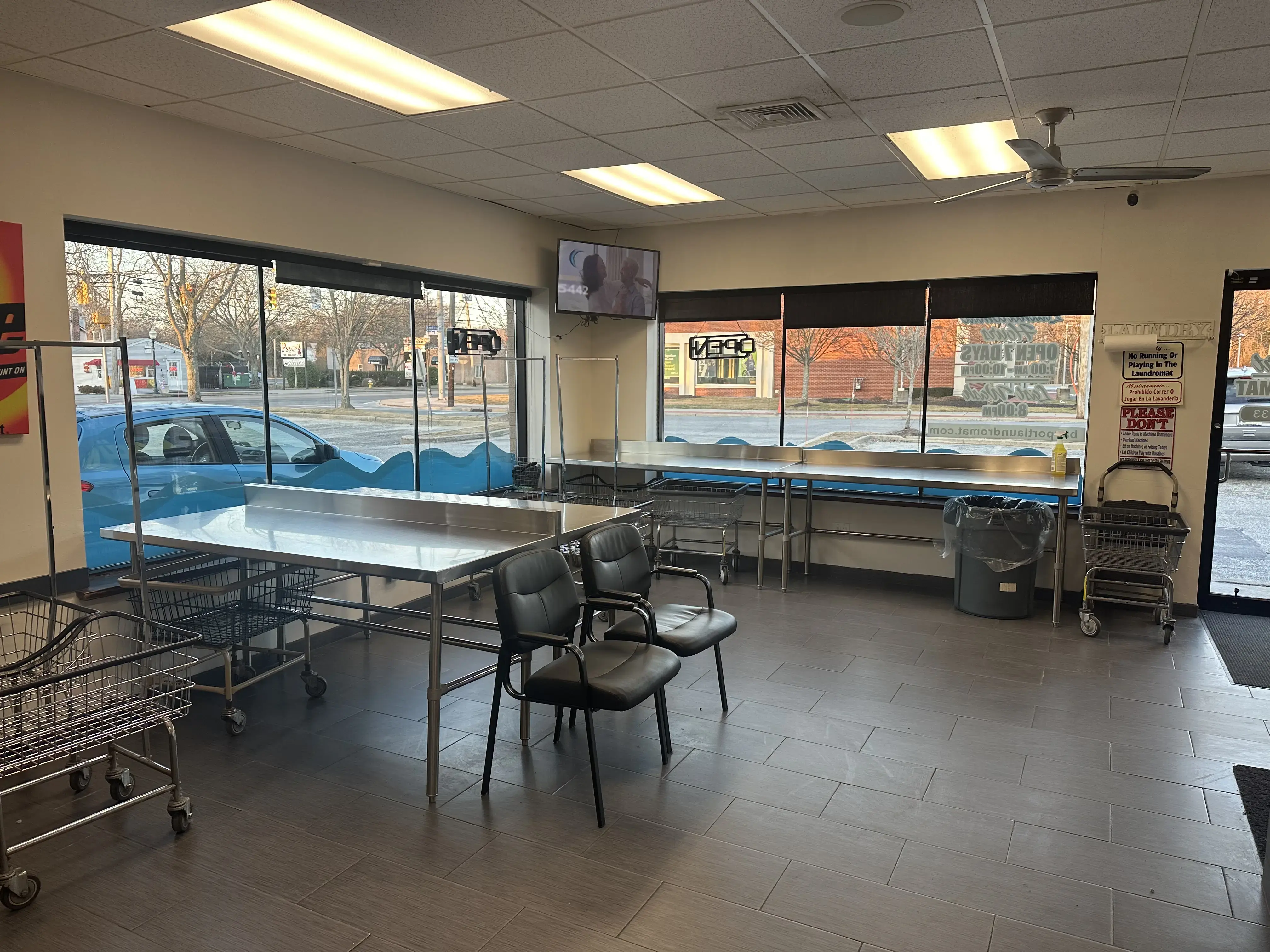Bayport Laundromat - Image 2