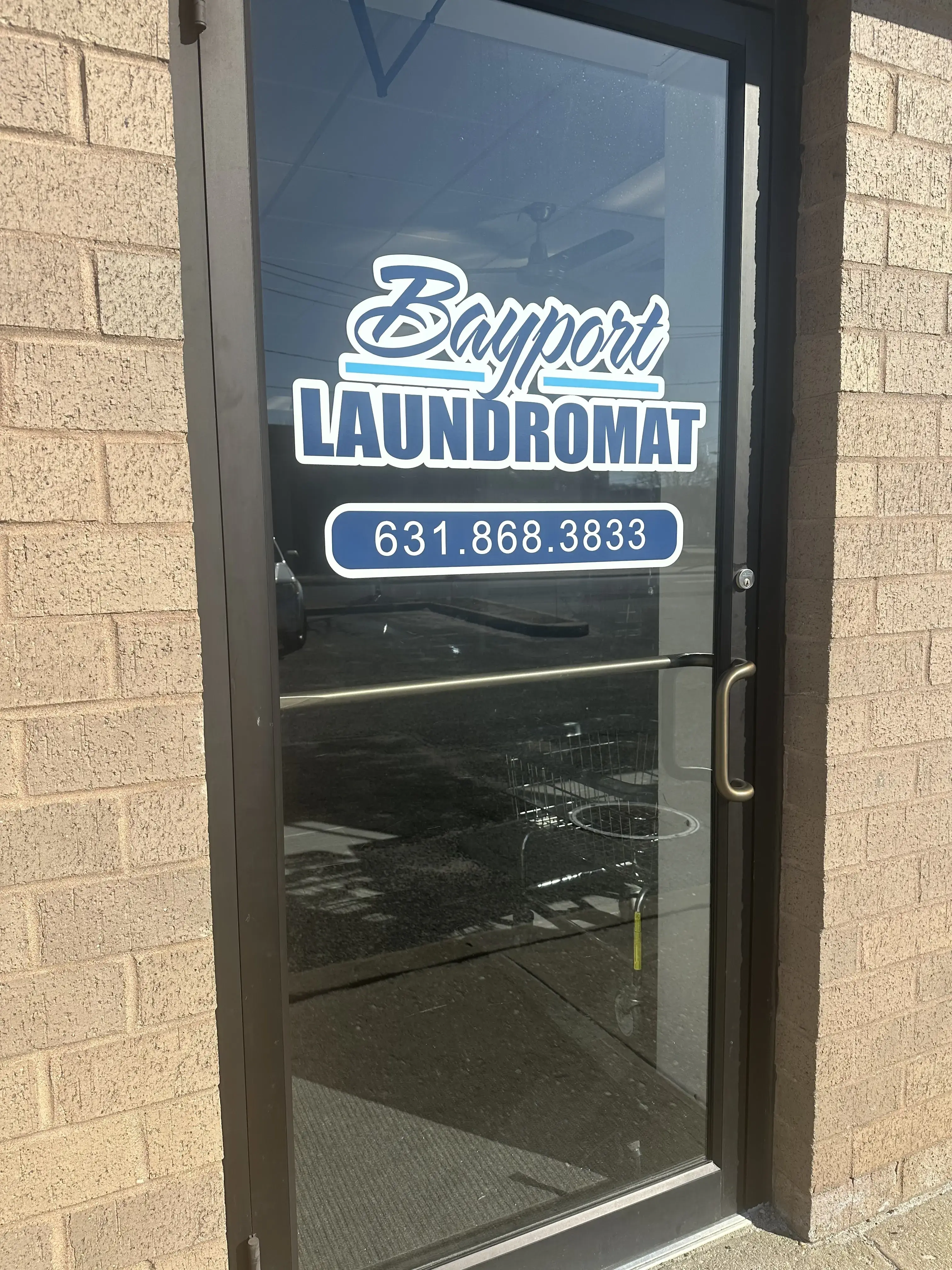 Bayport Laundromat thumbnail 5