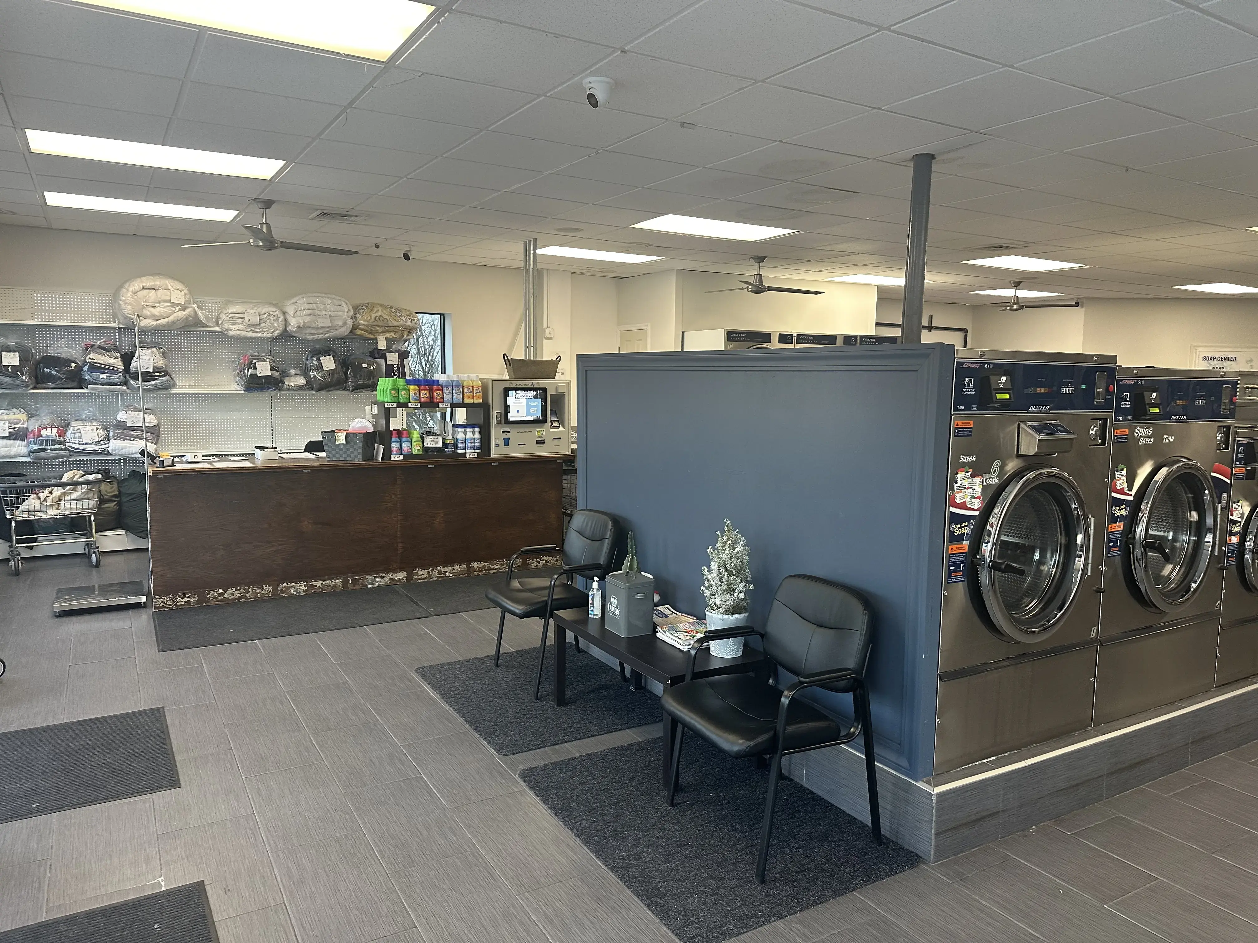 Bayport Laundromat thumbnail 11