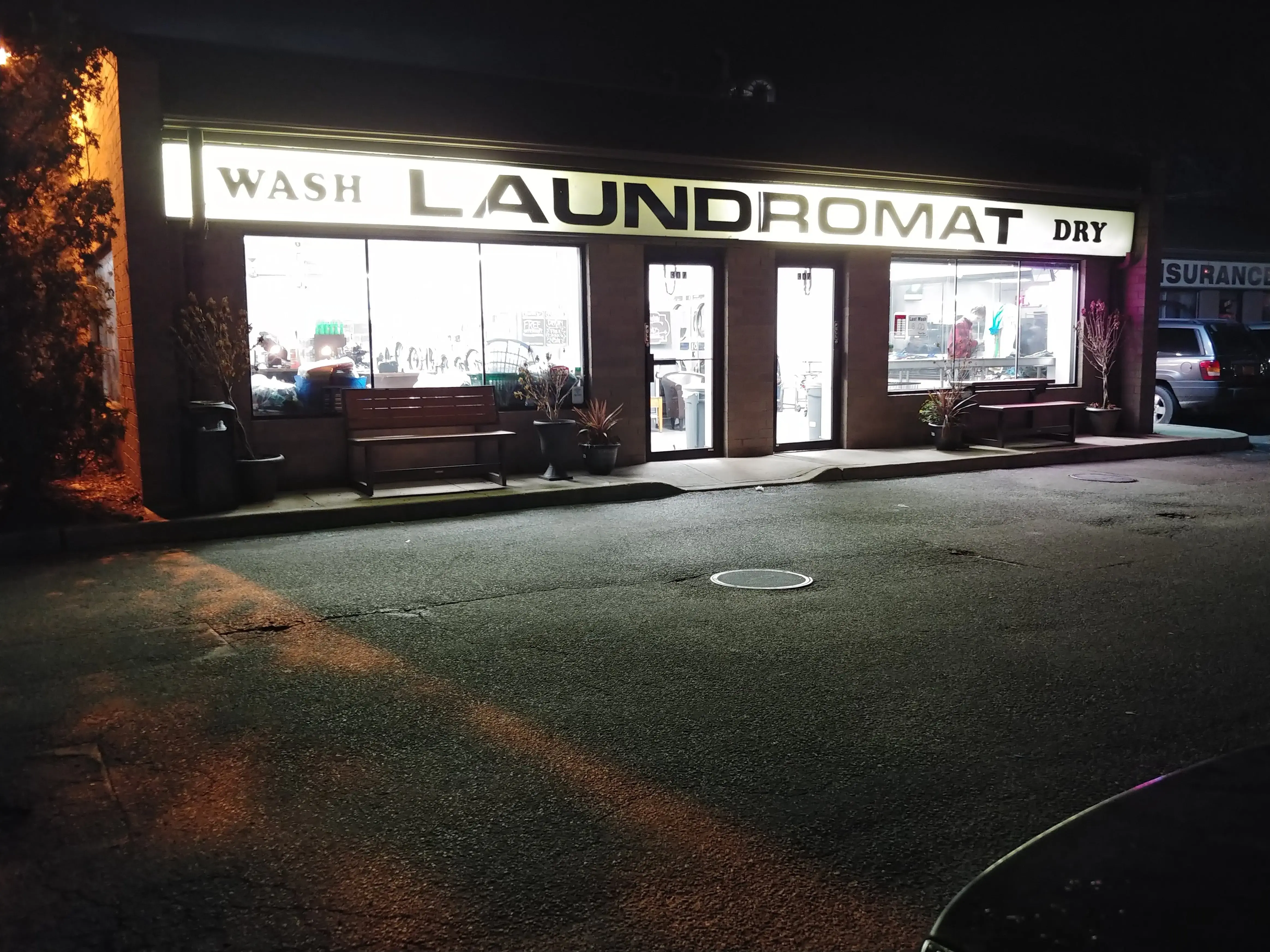 Bayport Laundromat thumbnail 7
