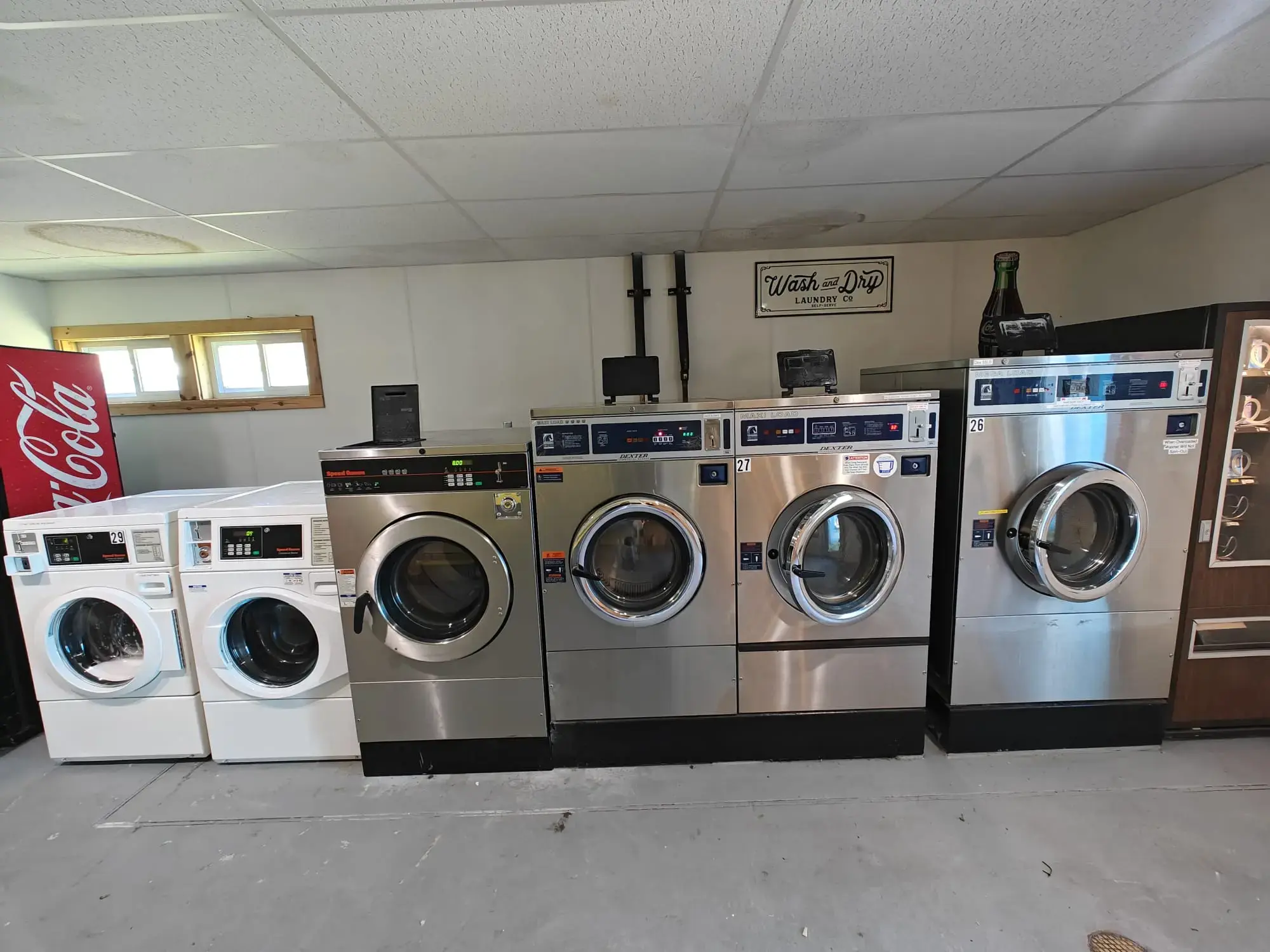 Bayside Coin Laundry thumbnail 1