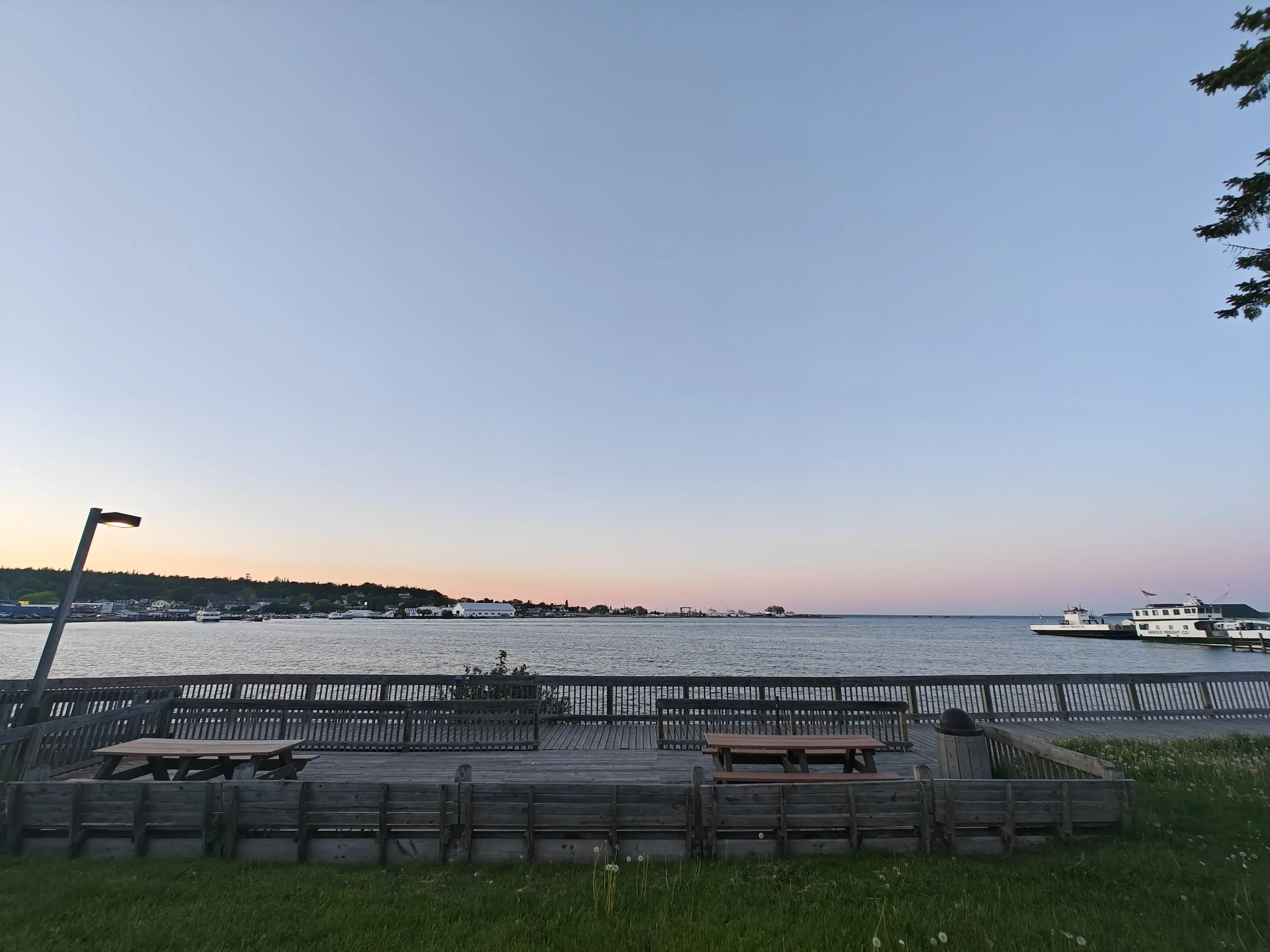 Bayside Coin Laundry thumbnail 3