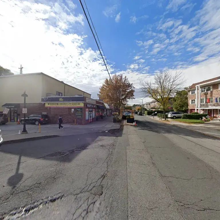 Bayside Station Laundromat thumbnail 13