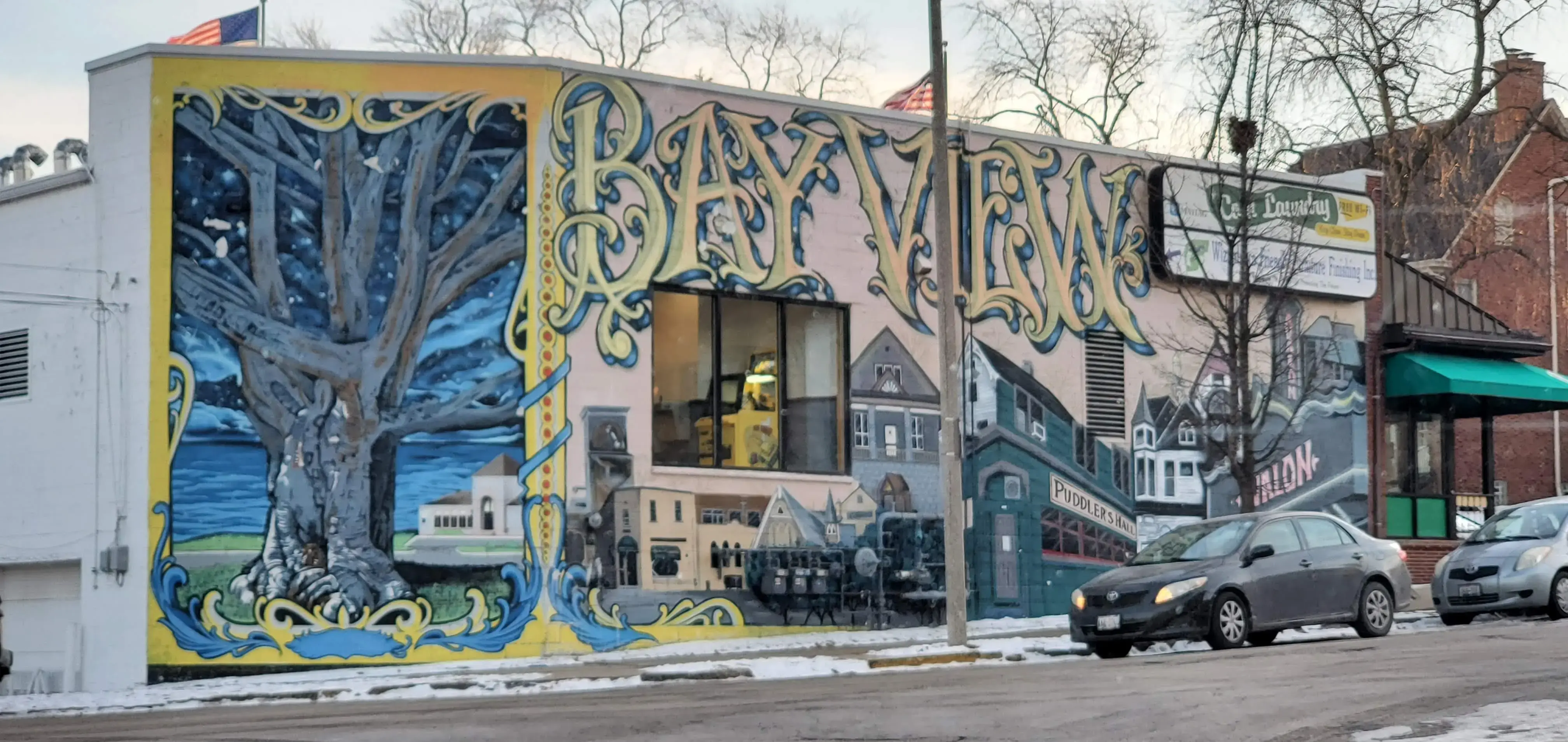 Bayview Laundromat MKE - Image 19
