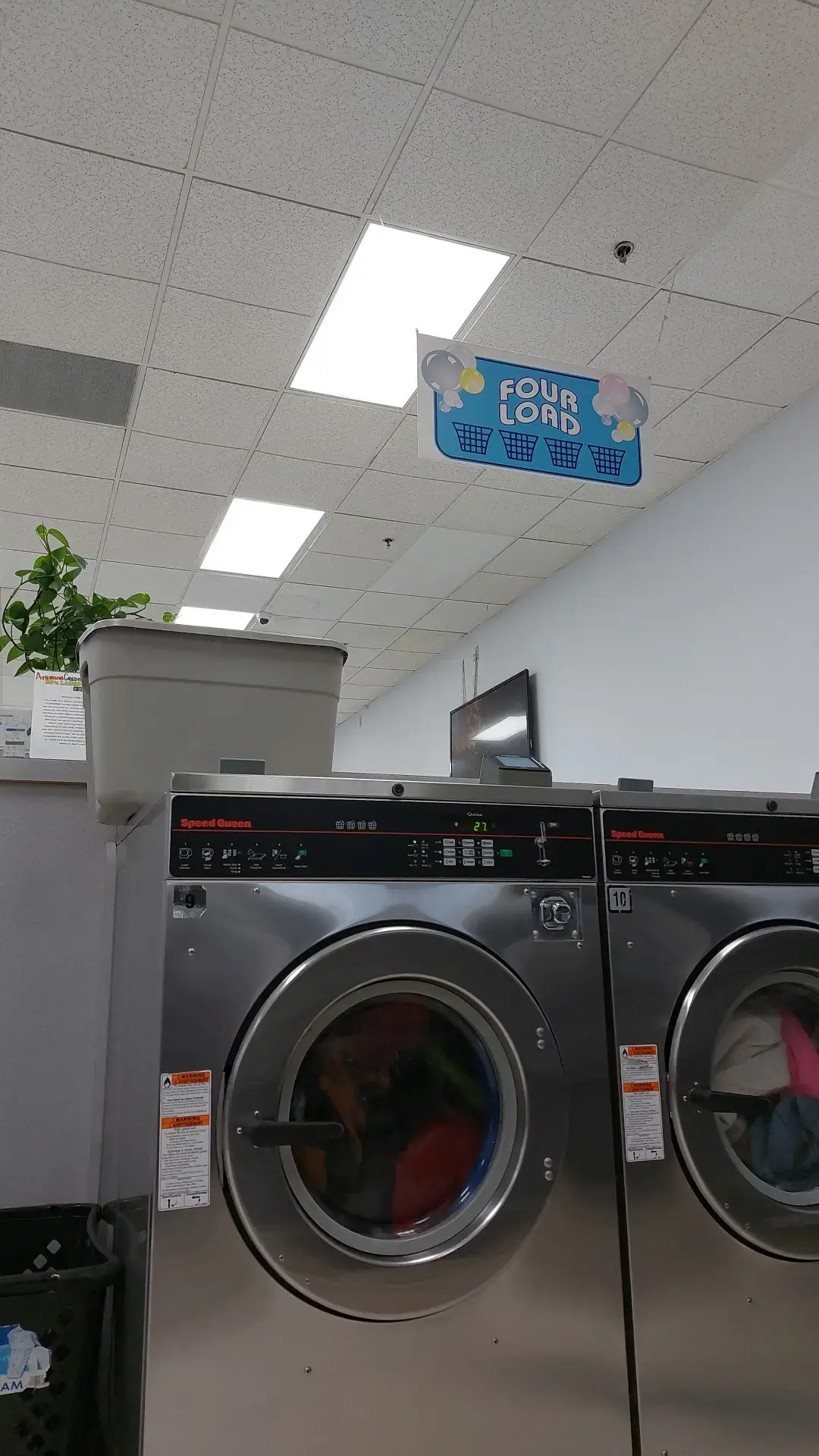 BB's Laundromat & Dry Cleaners thumbnail 7