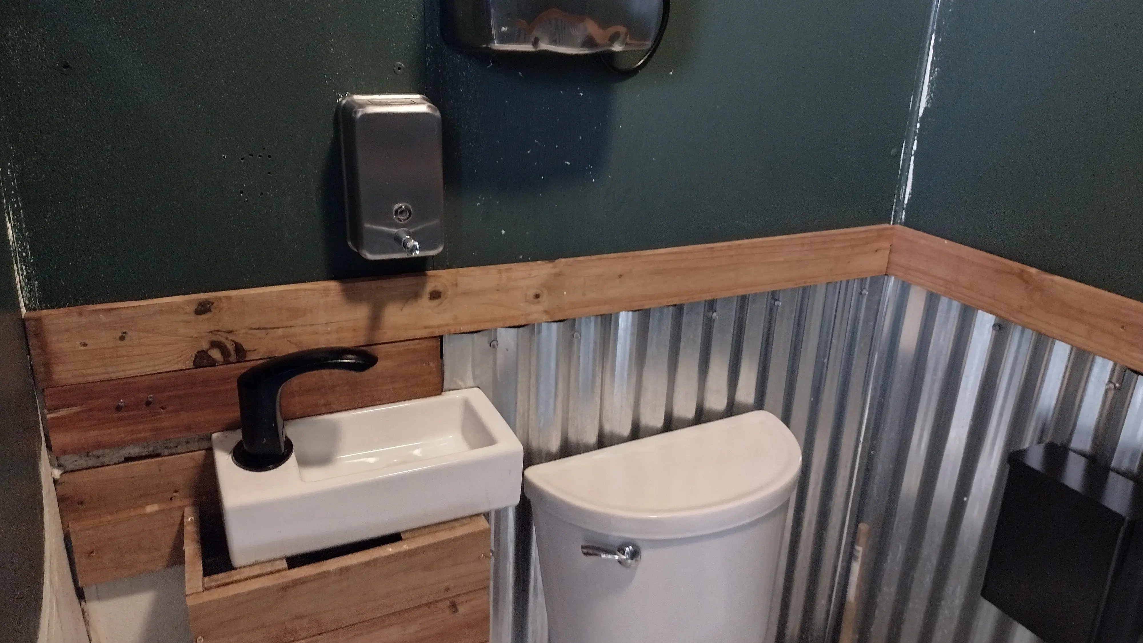 Be Clean Laundry thumbnail 6