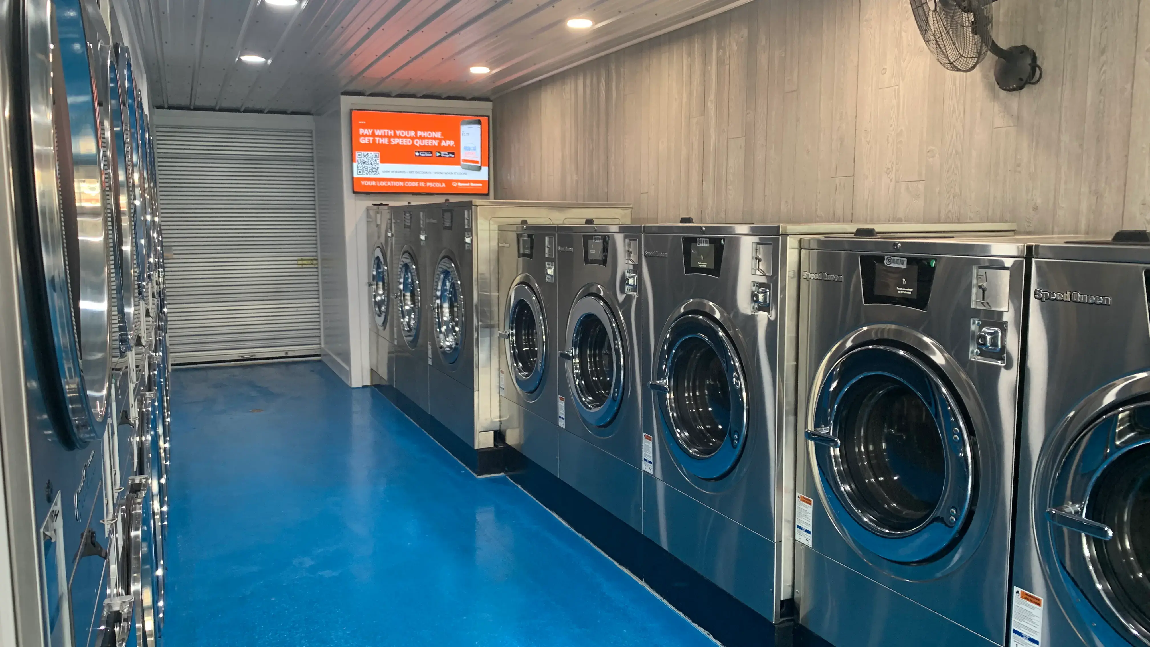 Beach Laundry - Image 1