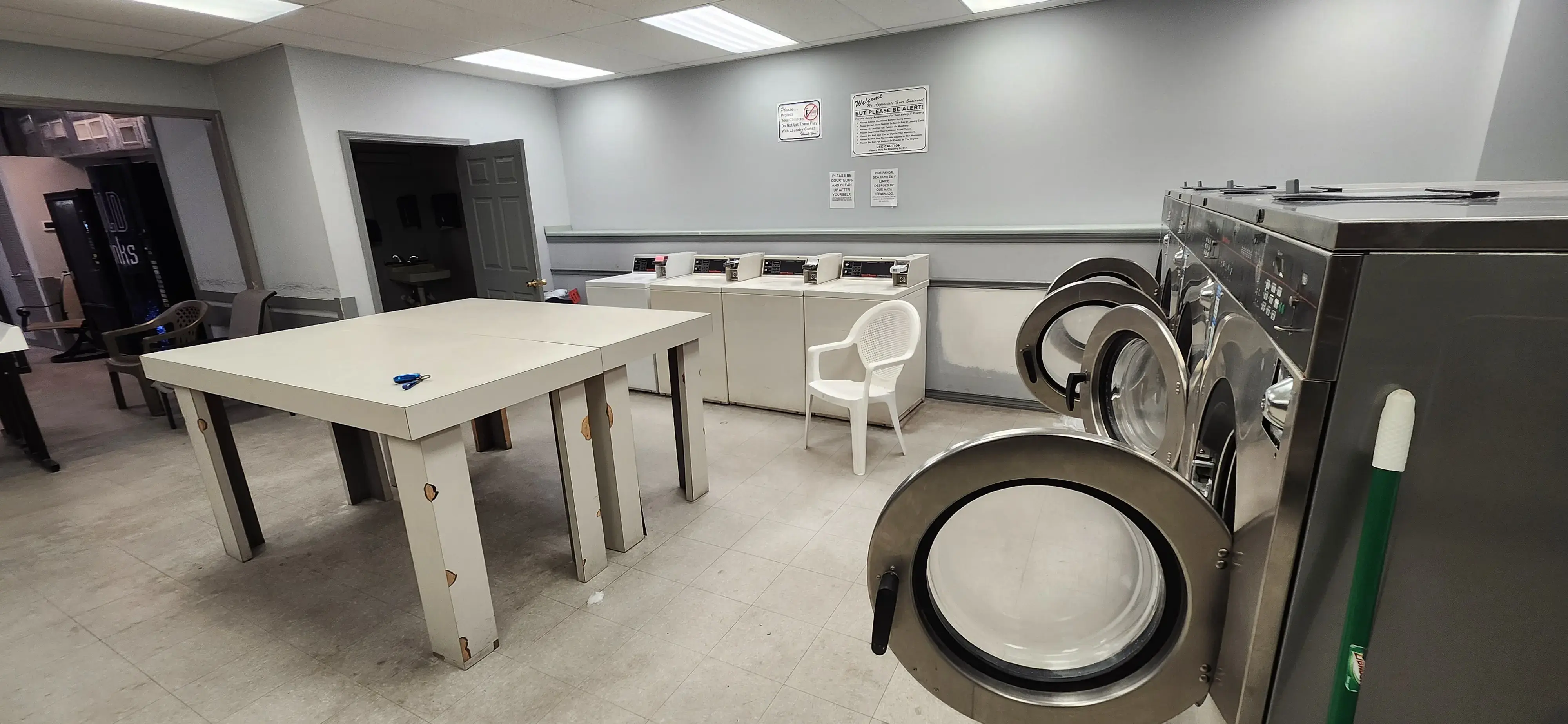 Beach Laundry thumbnail 5