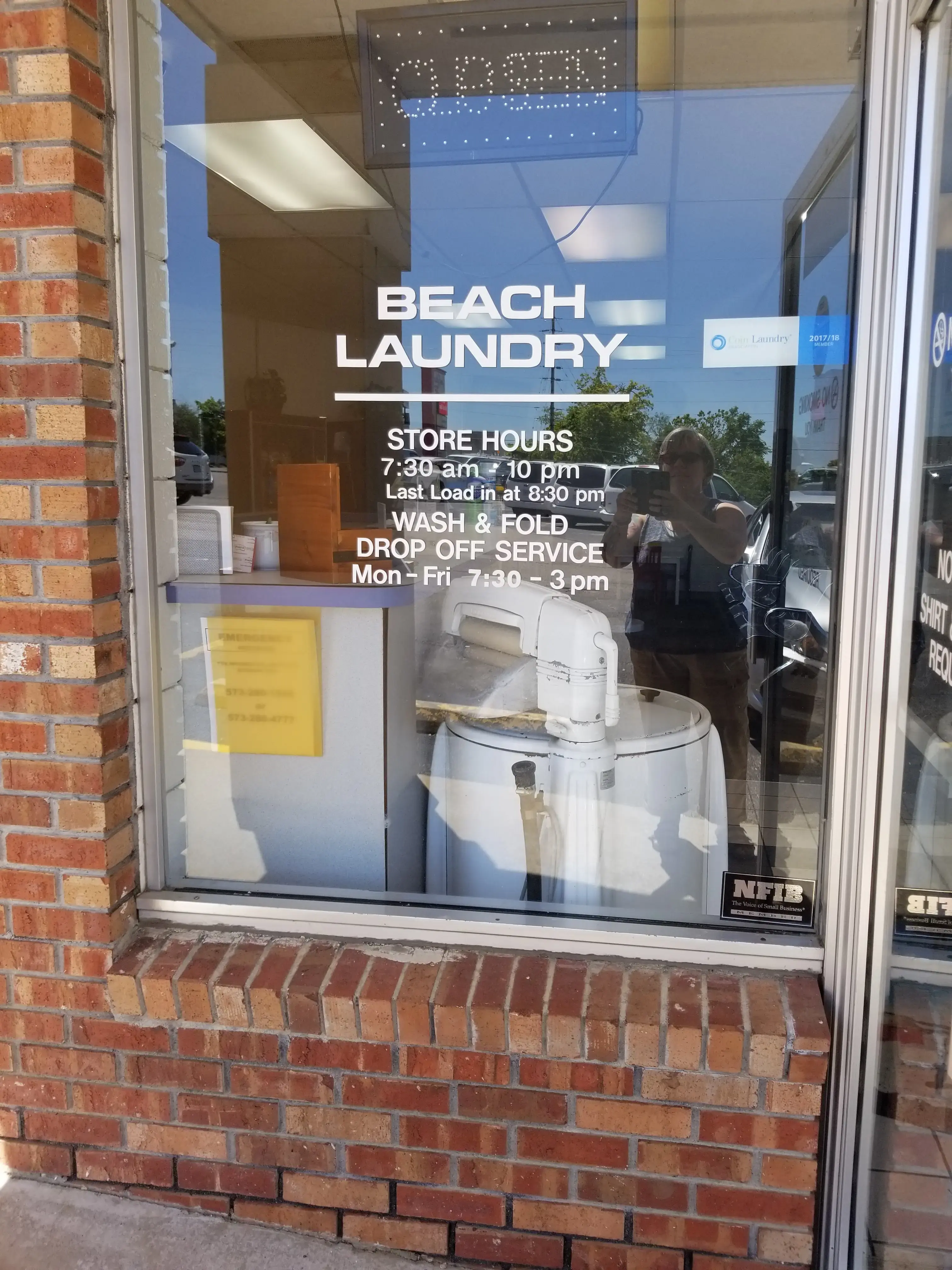 Beach Laundry thumbnail 8