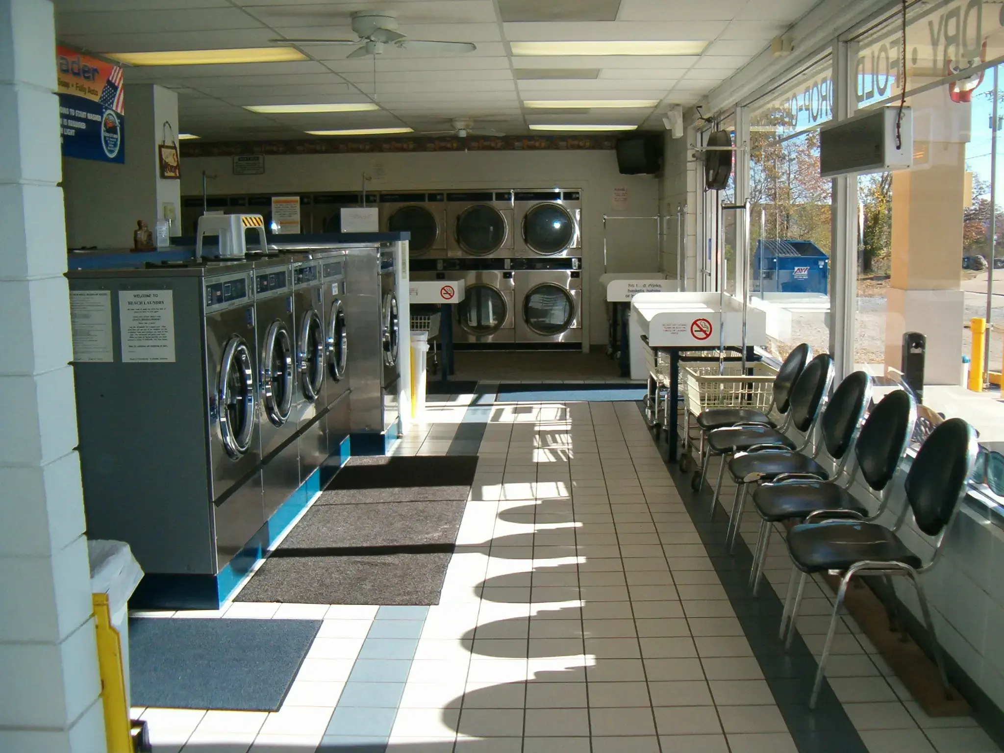 Beach Laundry thumbnail 5