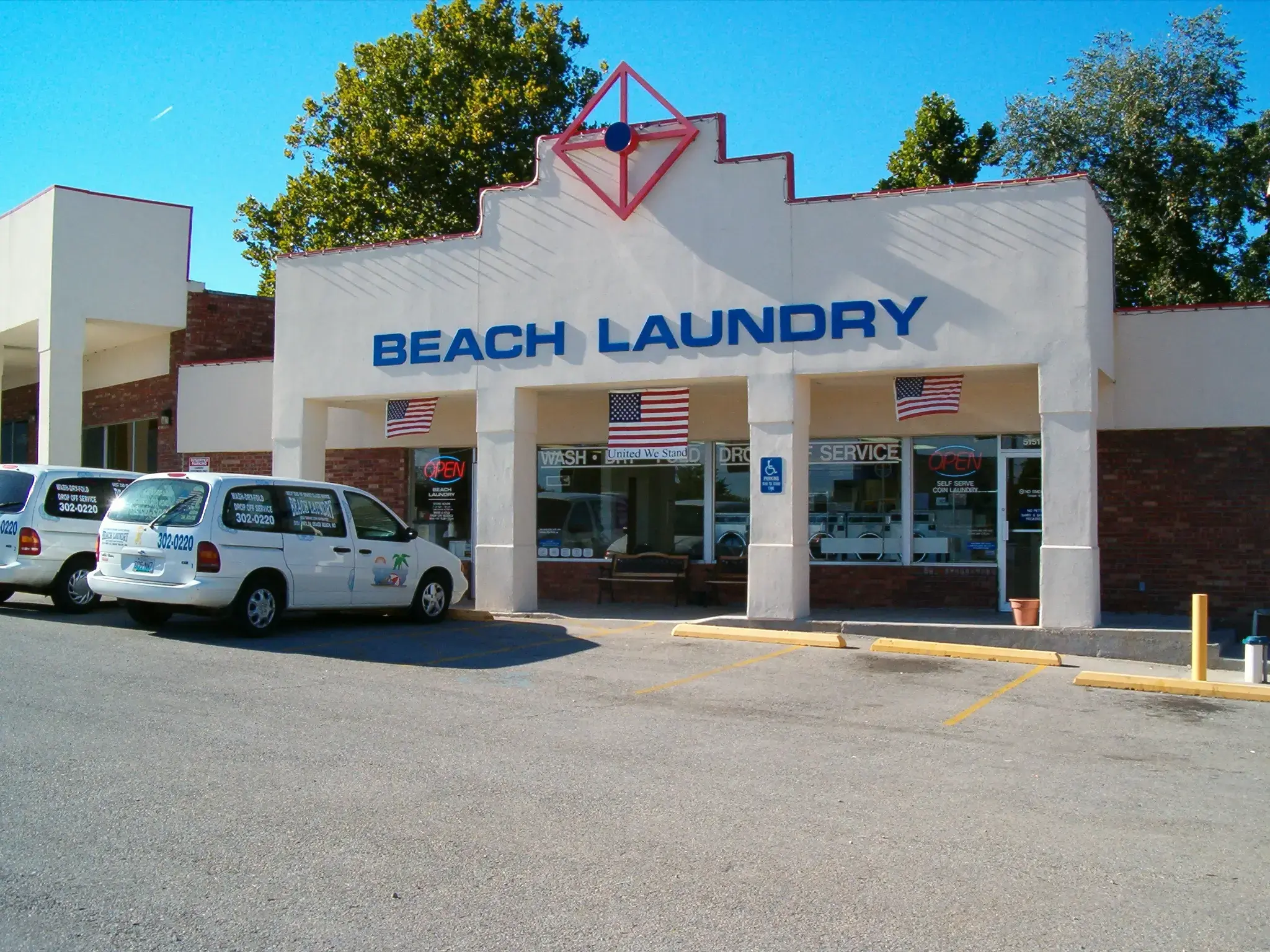 Beach Laundry - Image 2