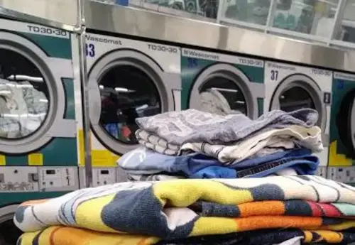 BEACH LAUNDRY WORLD thumbnail 3