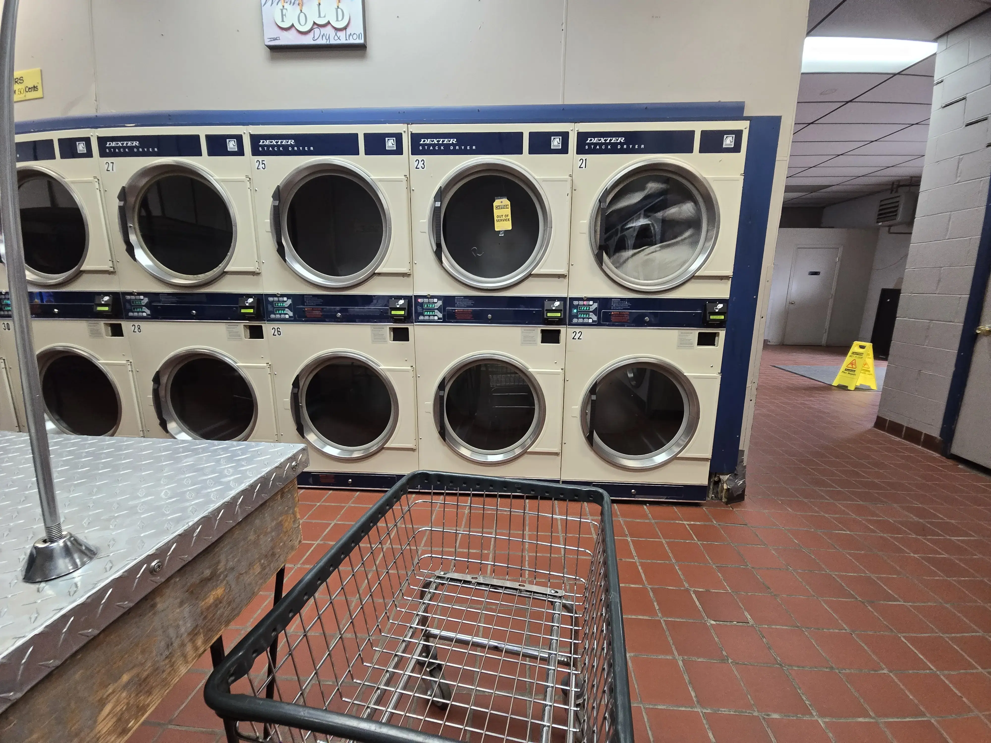 Beal's Cleaners & Laundromat thumbnail 2