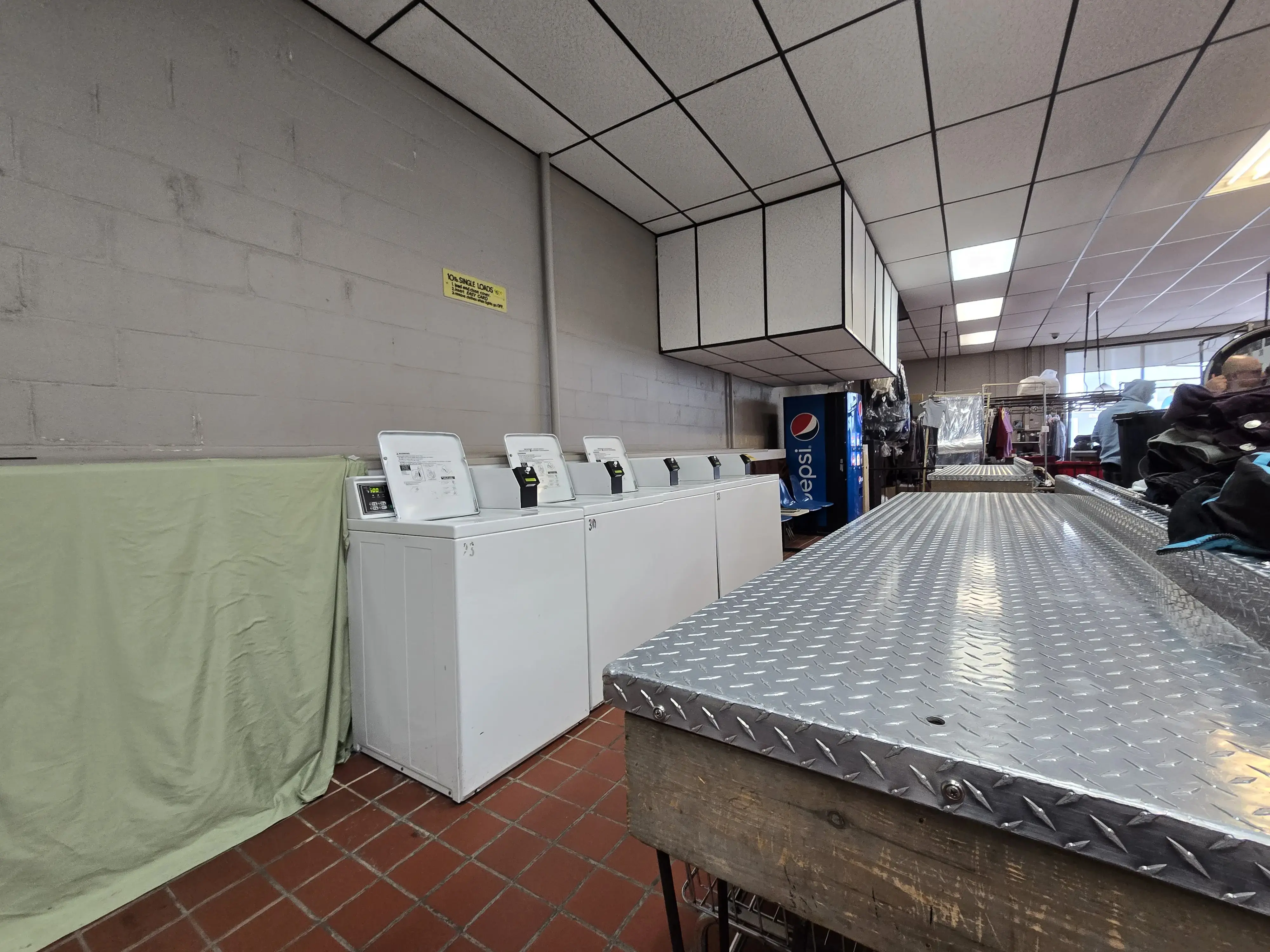 Beal's Cleaners & Laundromat thumbnail 7