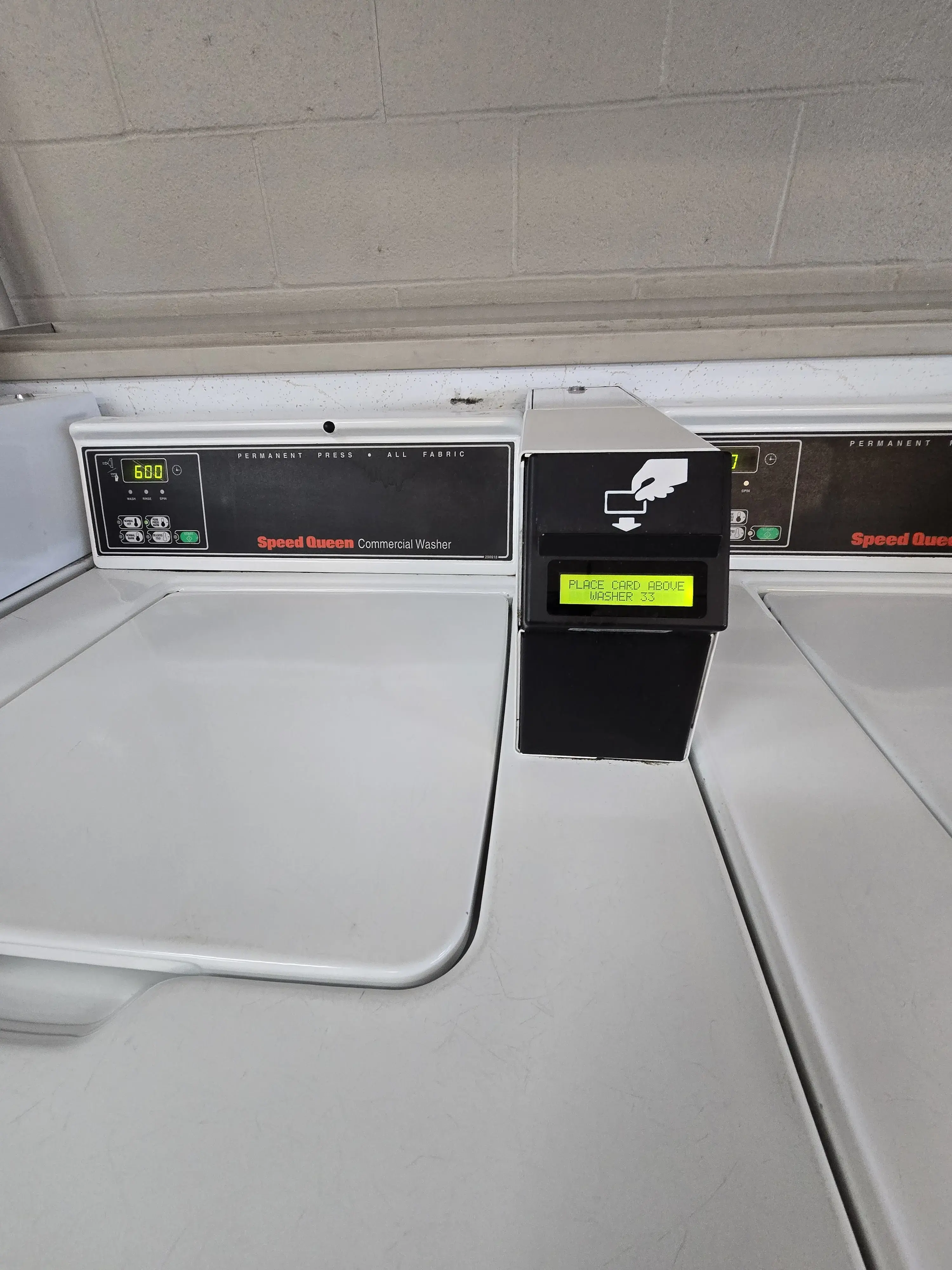 Beal's Cleaners & Laundromat thumbnail 12