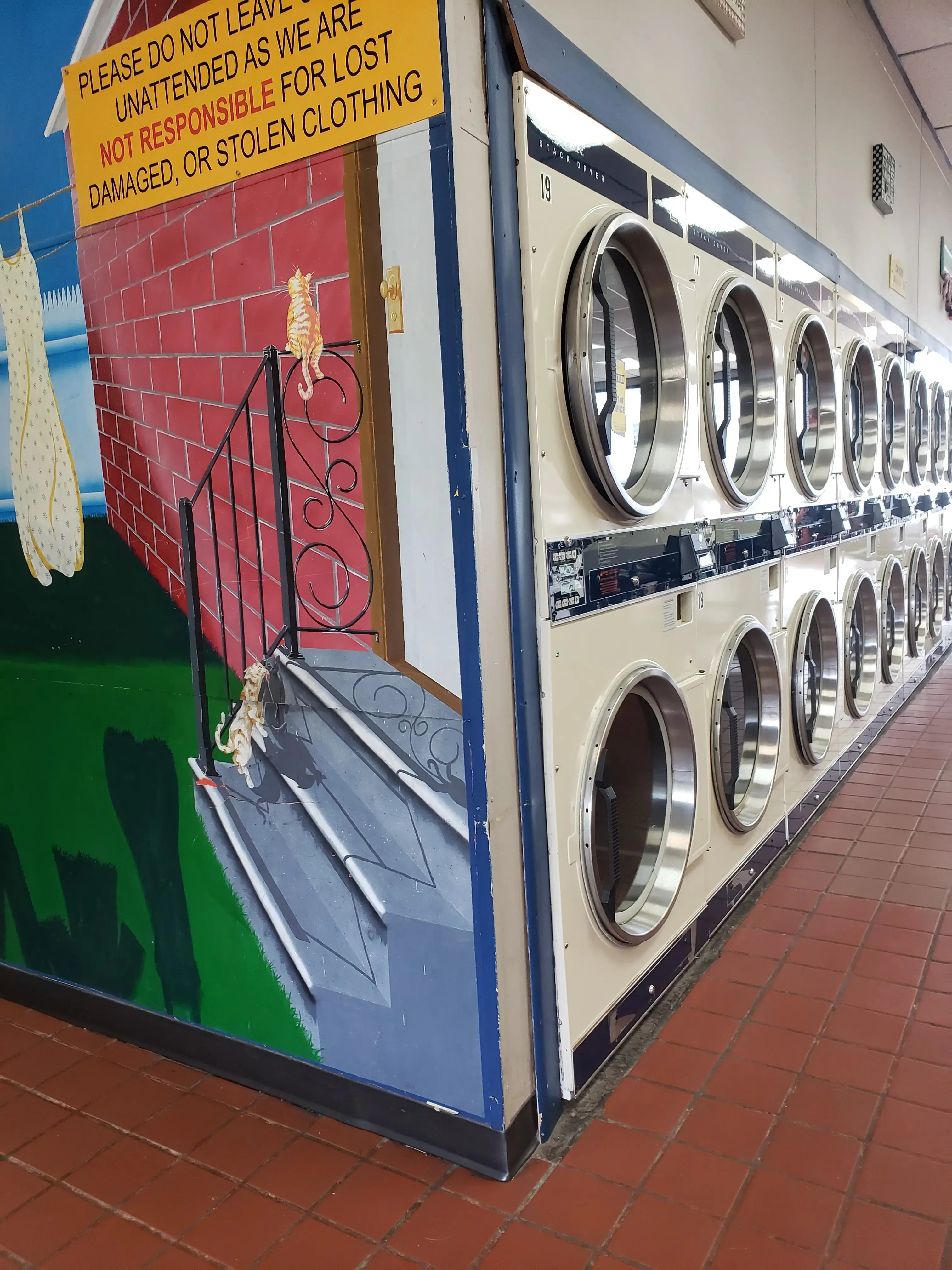 Beal's Cleaners & Laundromat - Image 14