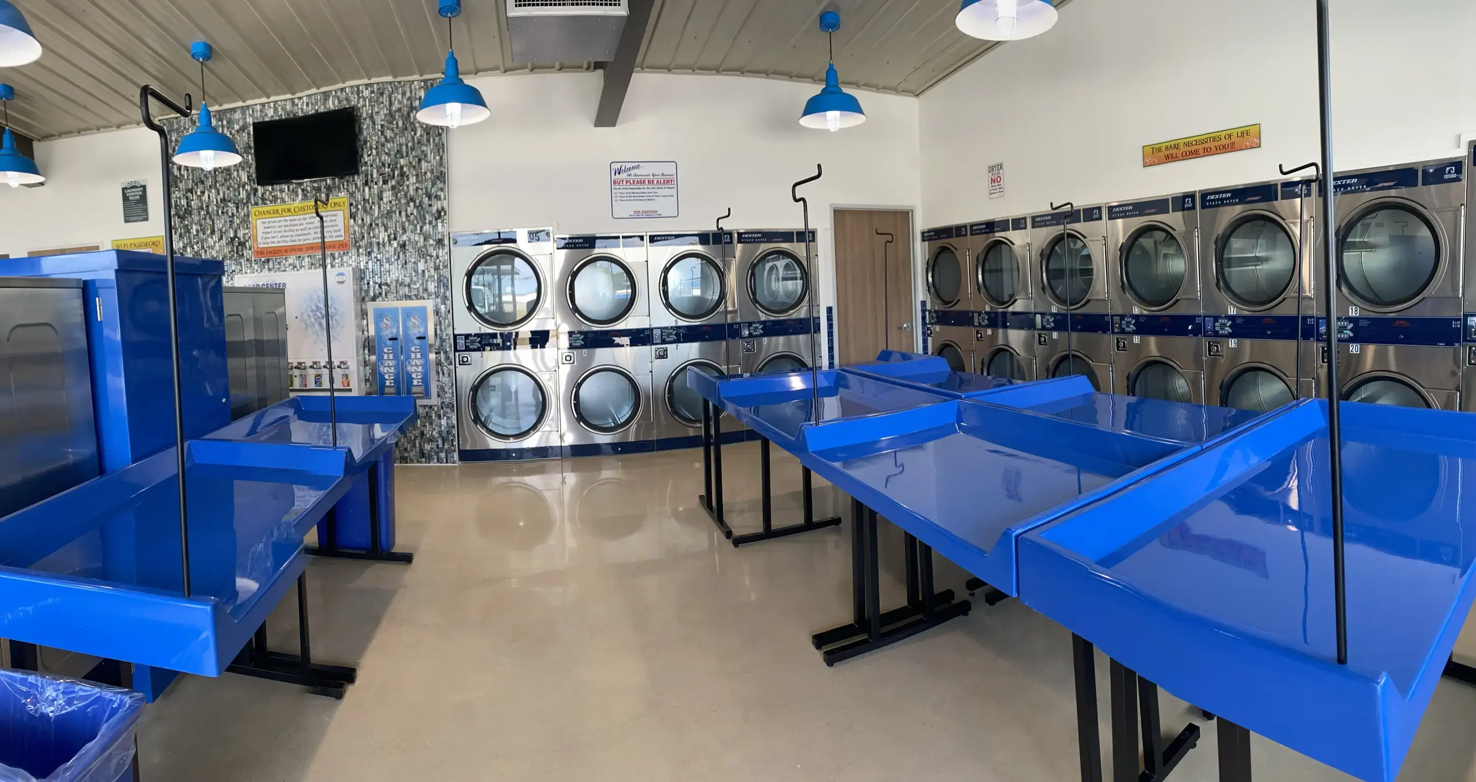 Bear Necessities Laundromat - Image 9