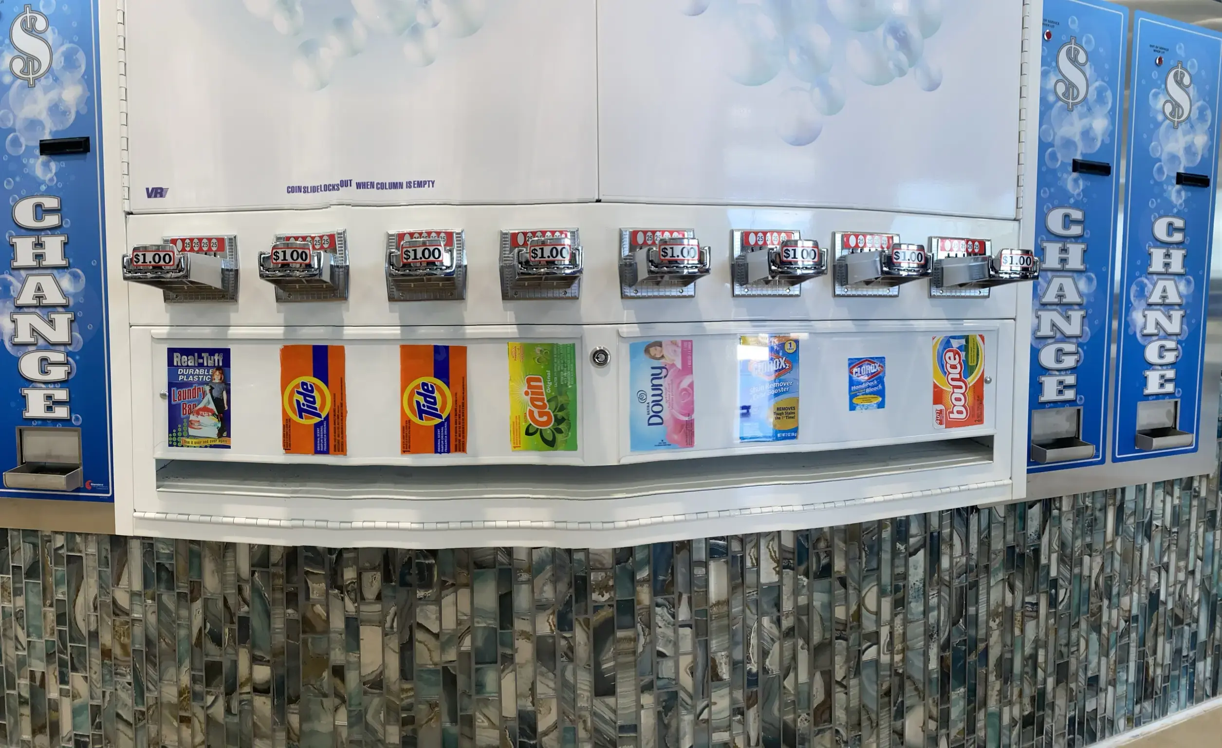 Bear Necessities Laundromat - Image 4