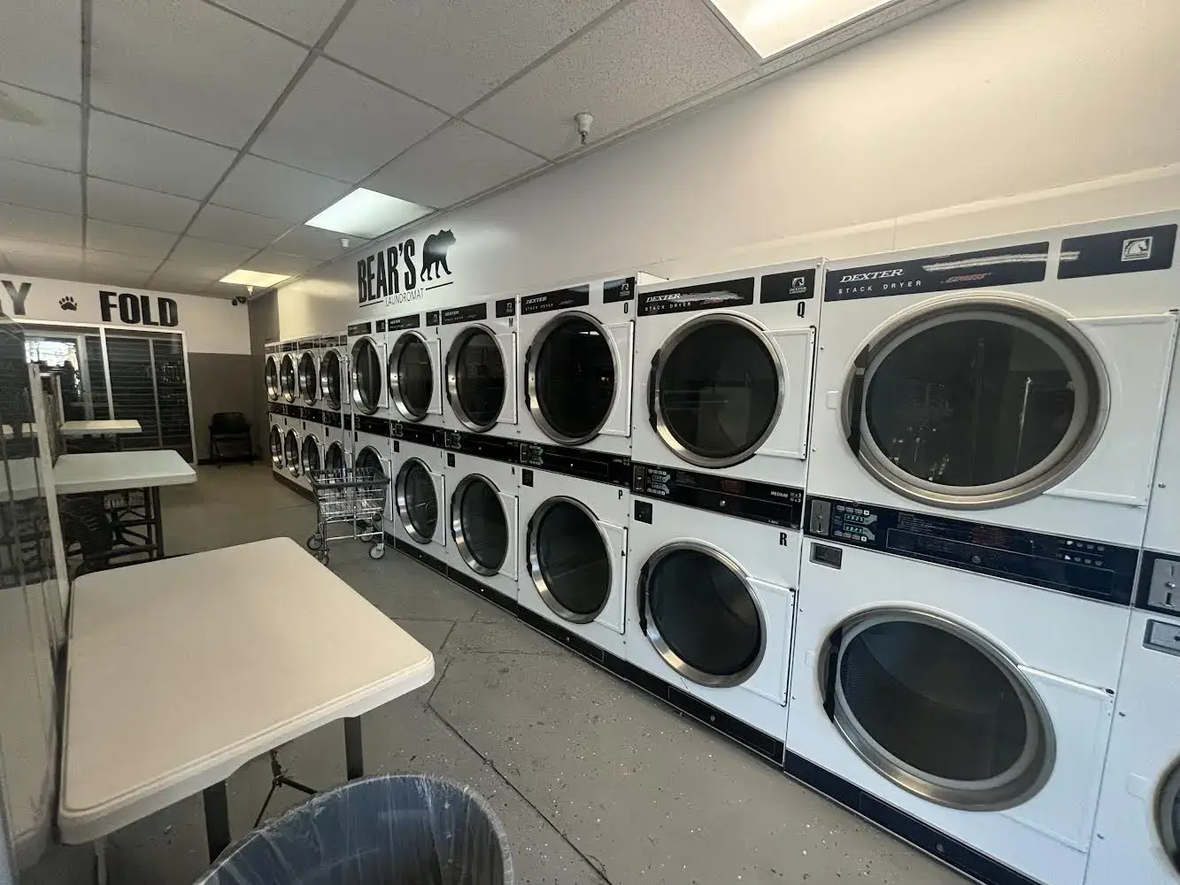 Bear's Laundromat thumbnail 1