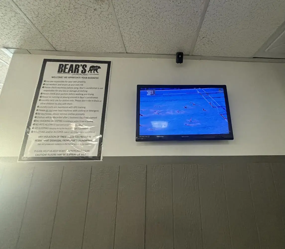 Bear's Laundromat thumbnail 9