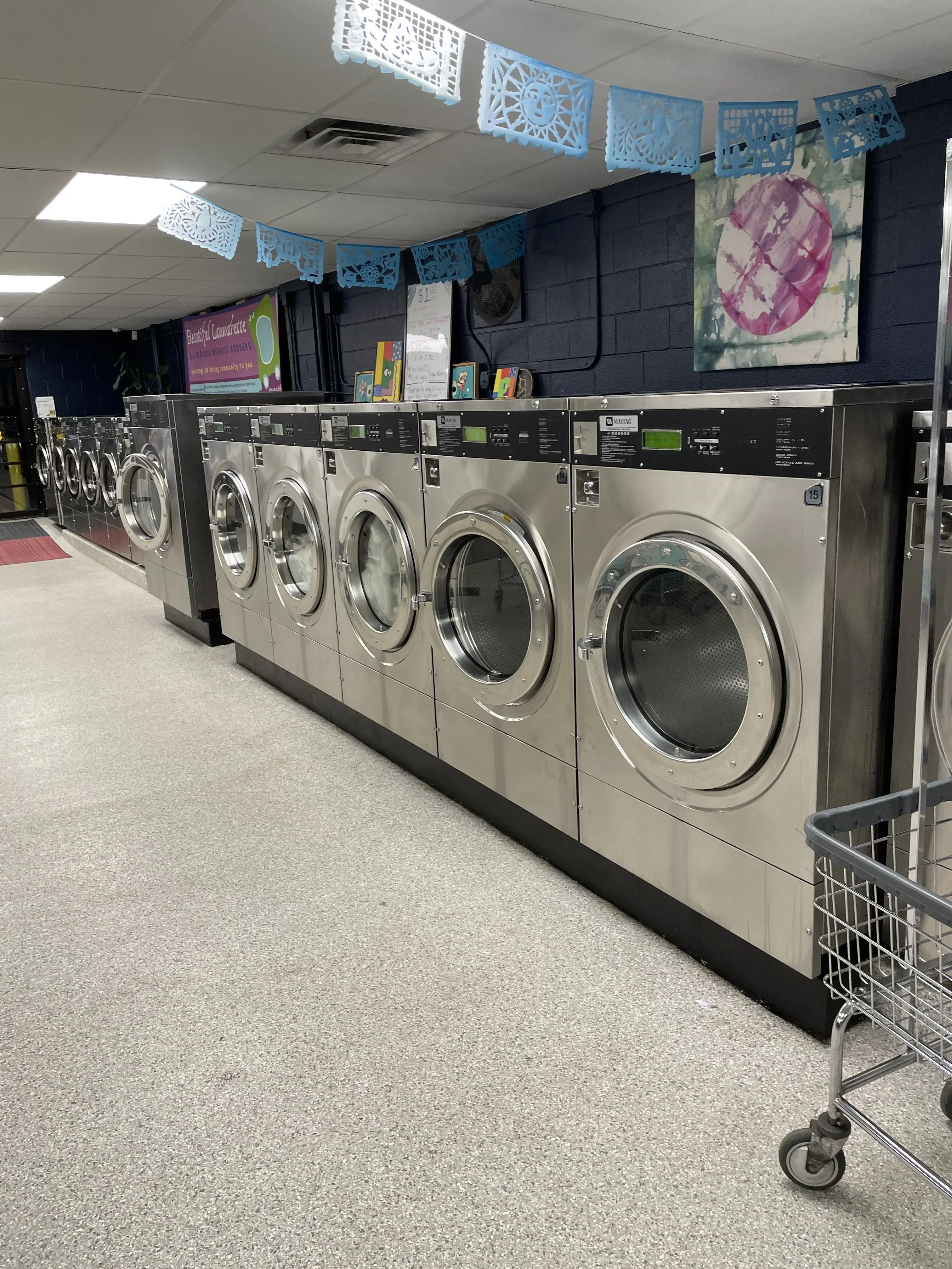 Beautiful Laundrette - Image 2