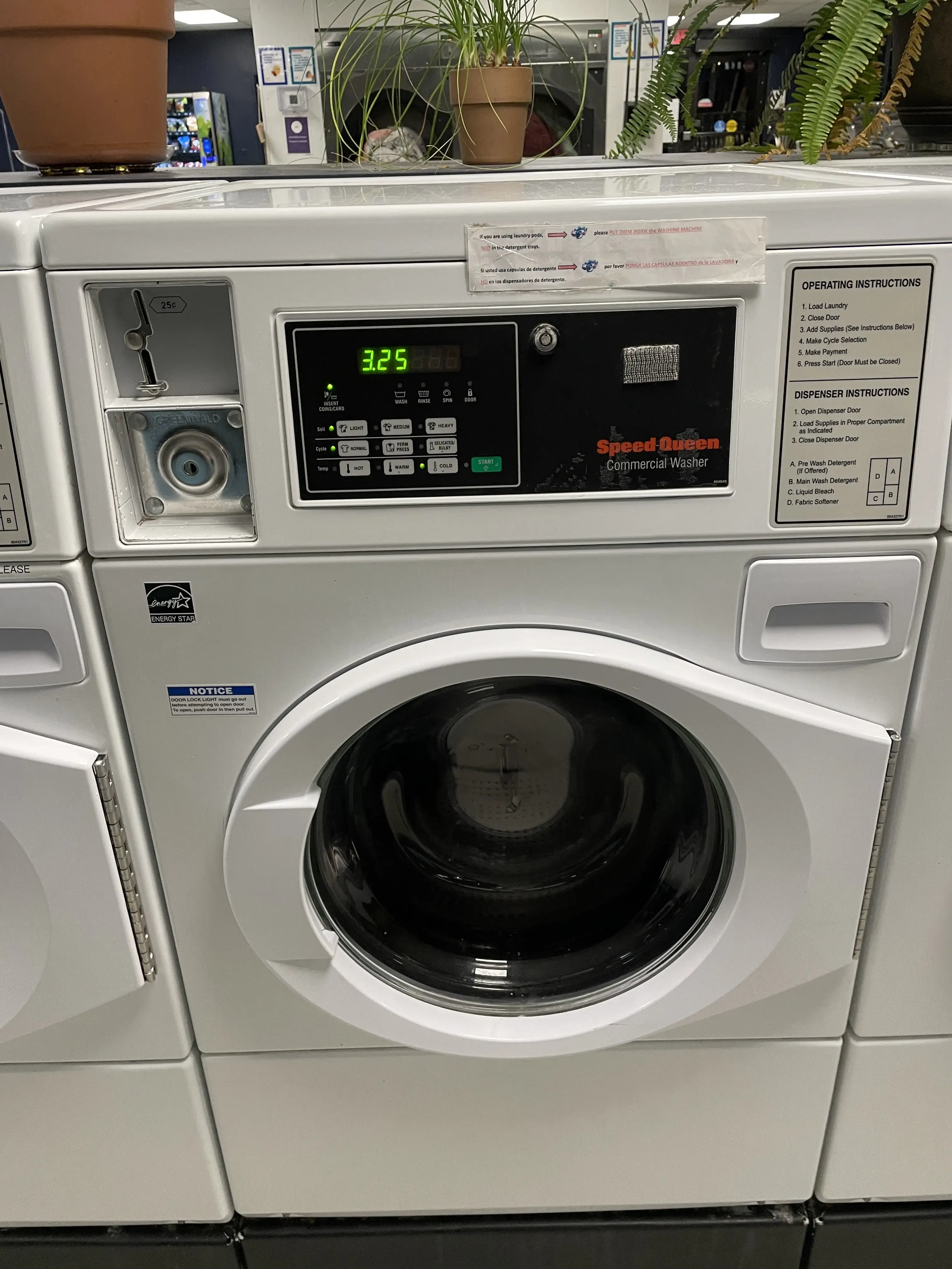 Beautiful Laundrette thumbnail 5