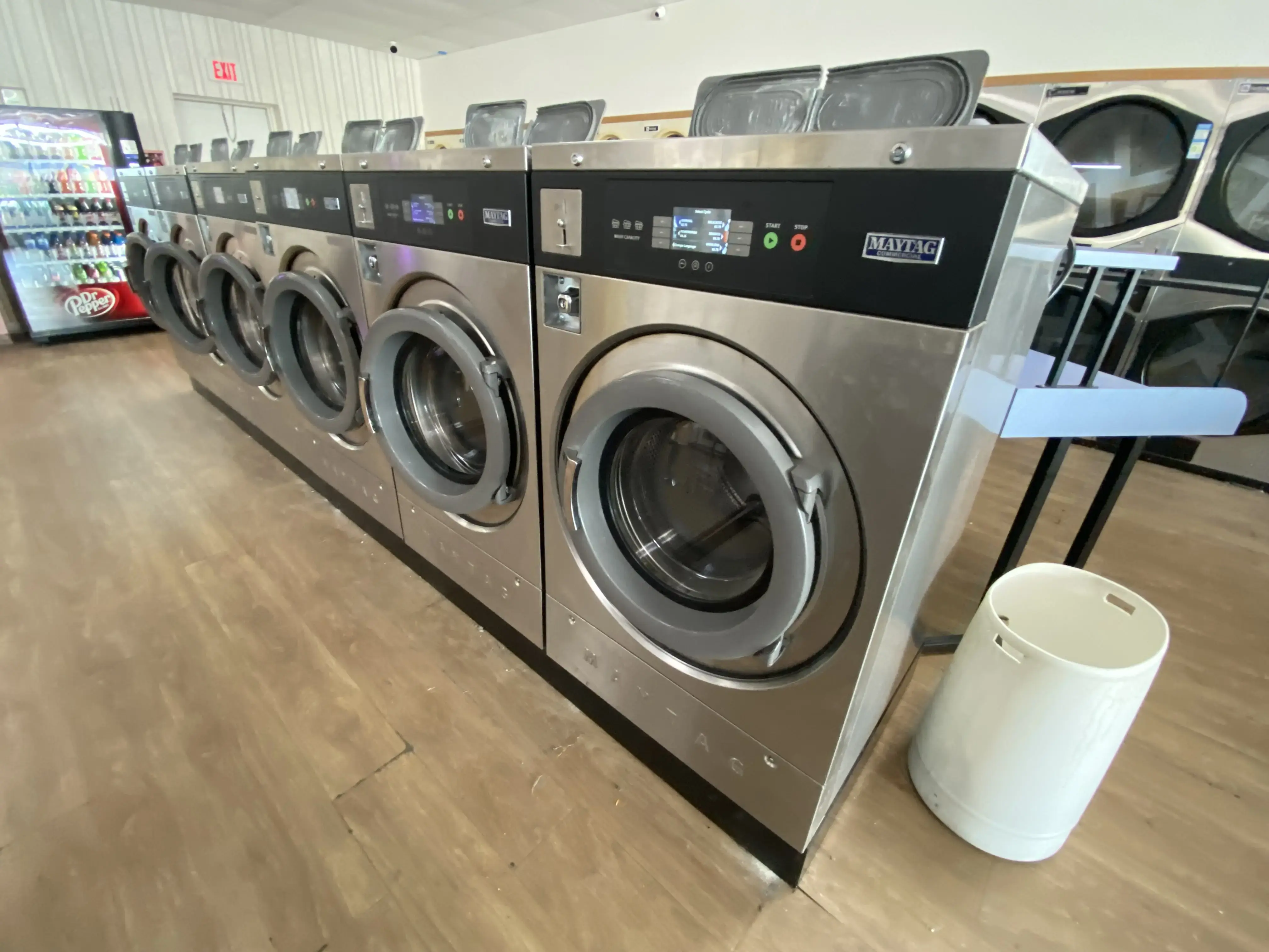 Beaver Dam Laundry Connection at Park Ave - Image 18