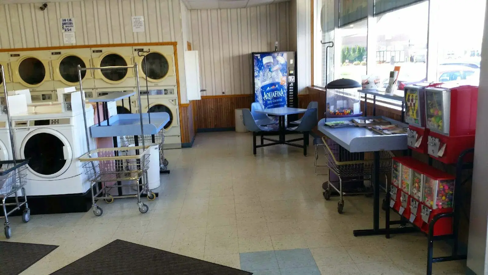 Beaver Dam Laundry Connection at Park Ave thumbnail 4