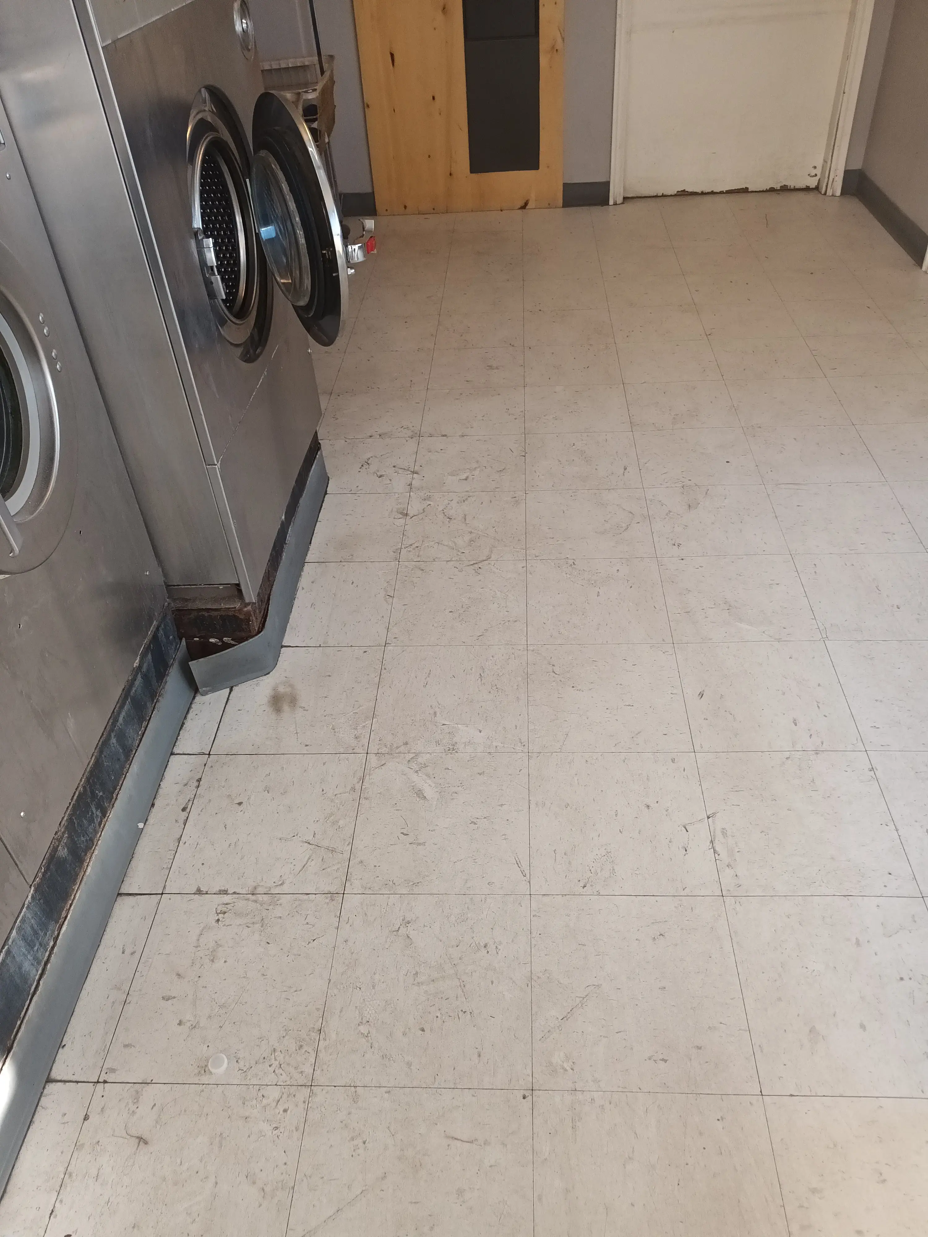 Beaver Valley Laundry - Image 9