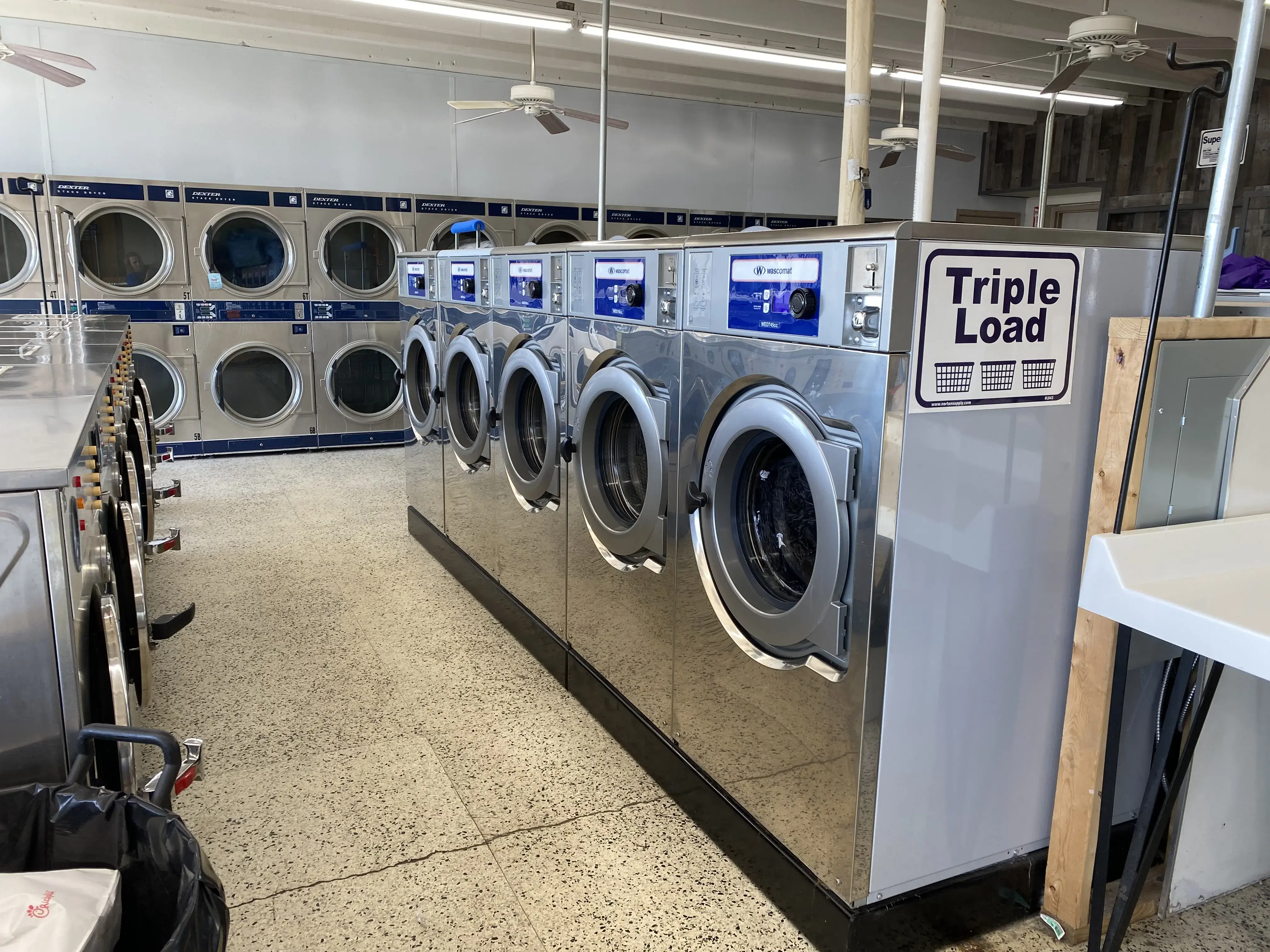 Becca's Wash House location