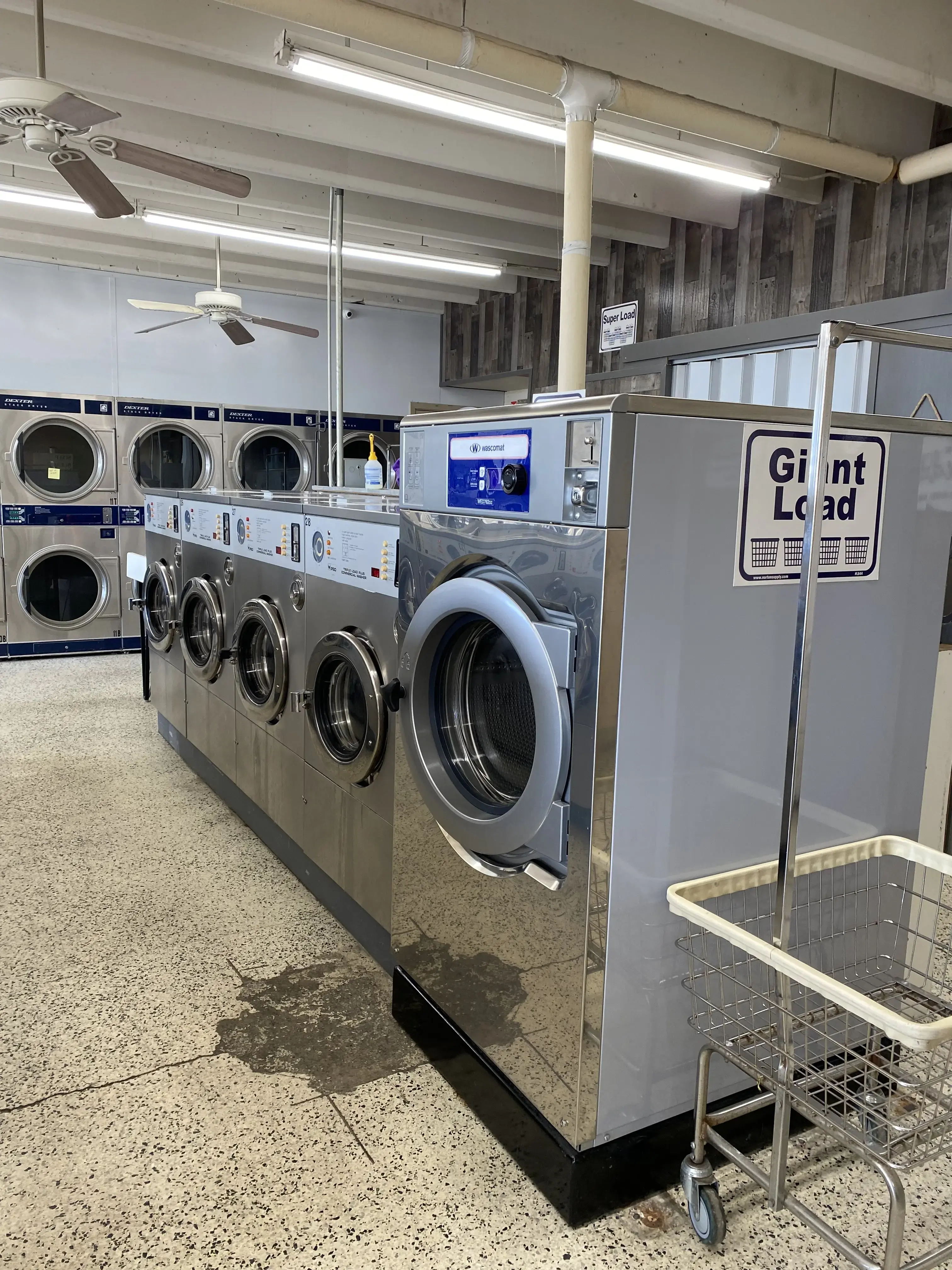 Becca's Wash House thumbnail 18