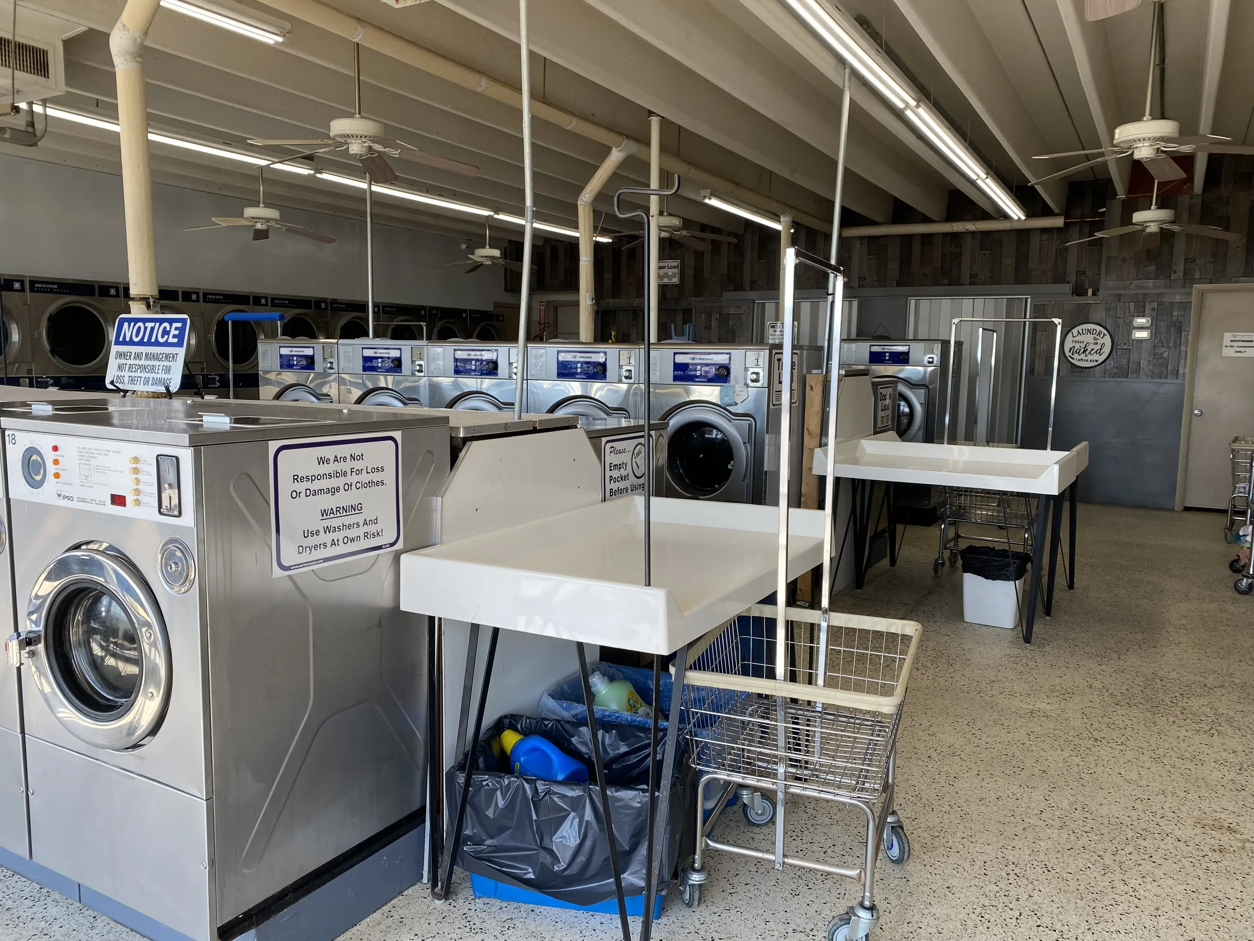 Becca's Wash House - Image 15