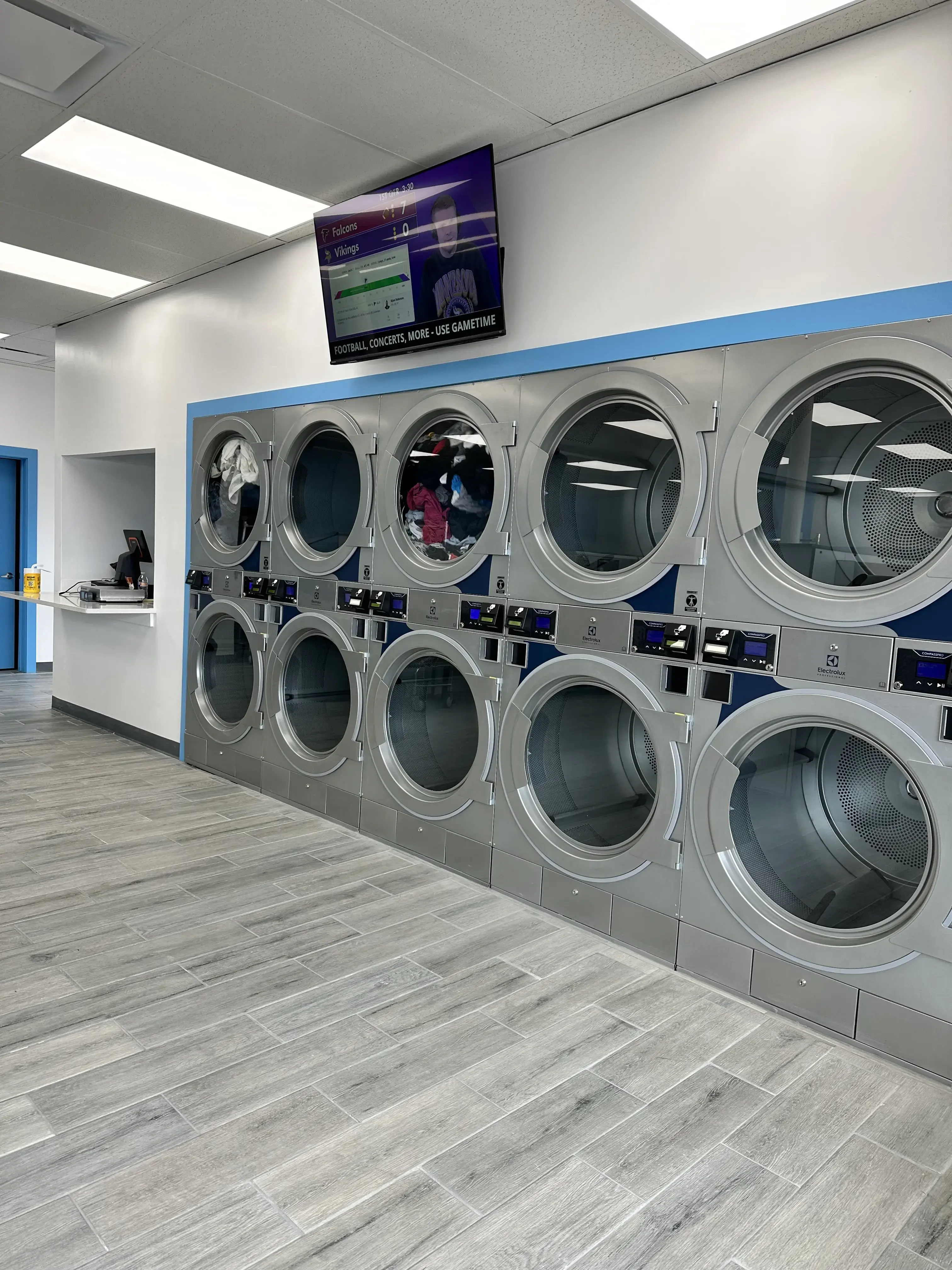 Beckham Laundry World thumbnail 4