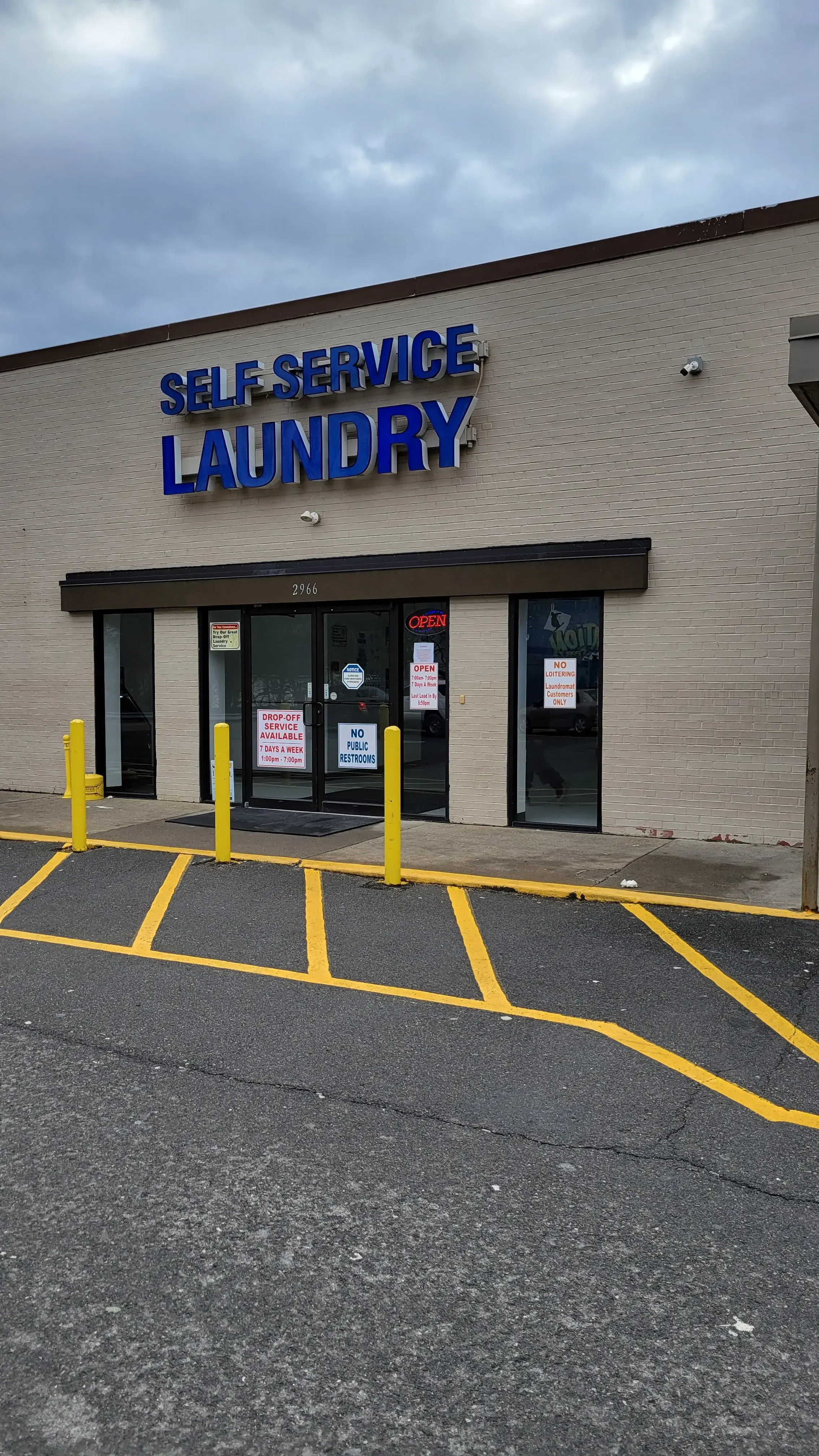 Beckley Self Service Laundry thumbnail 6