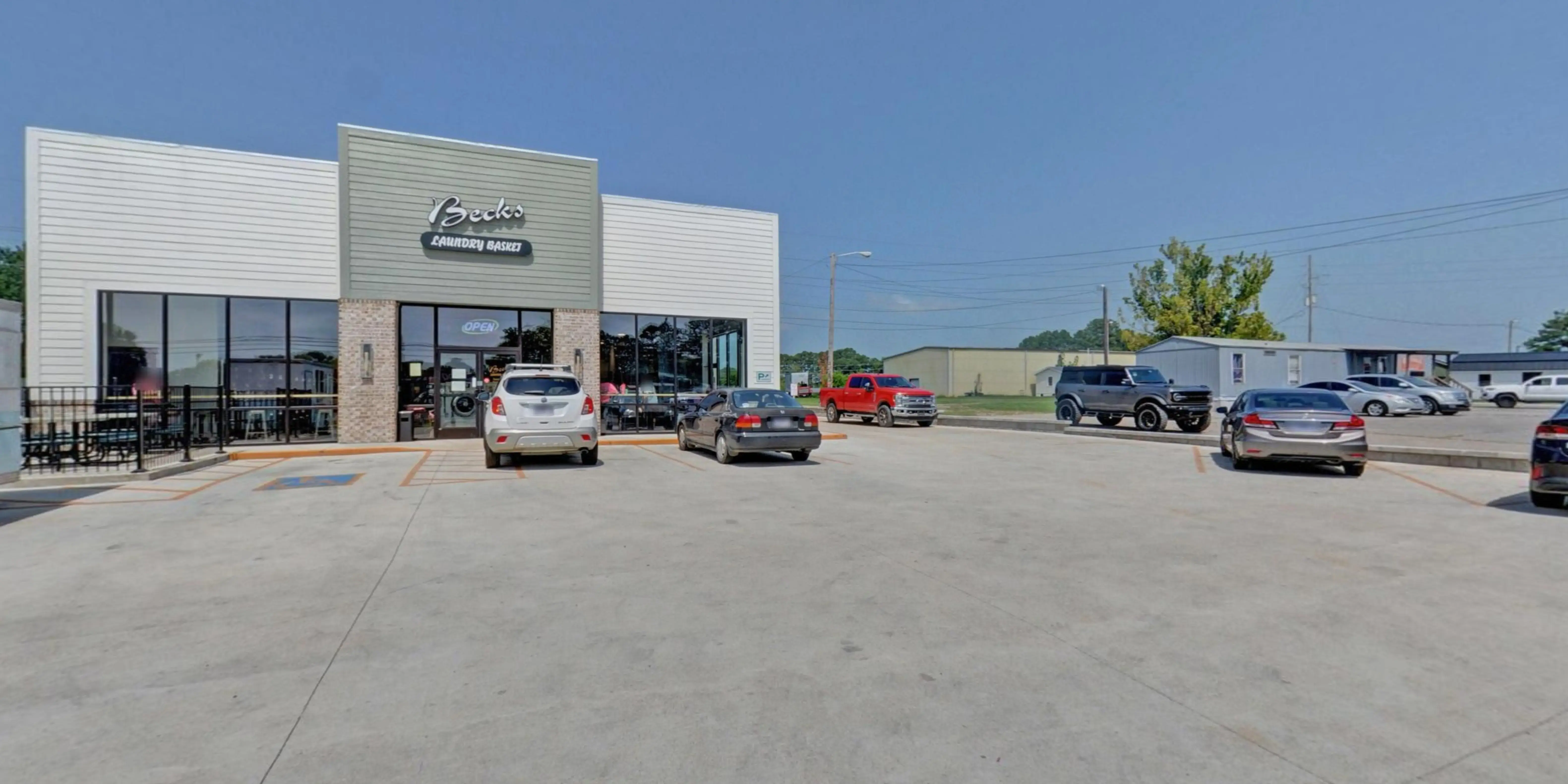 Becks laundry basket thumbnail 18