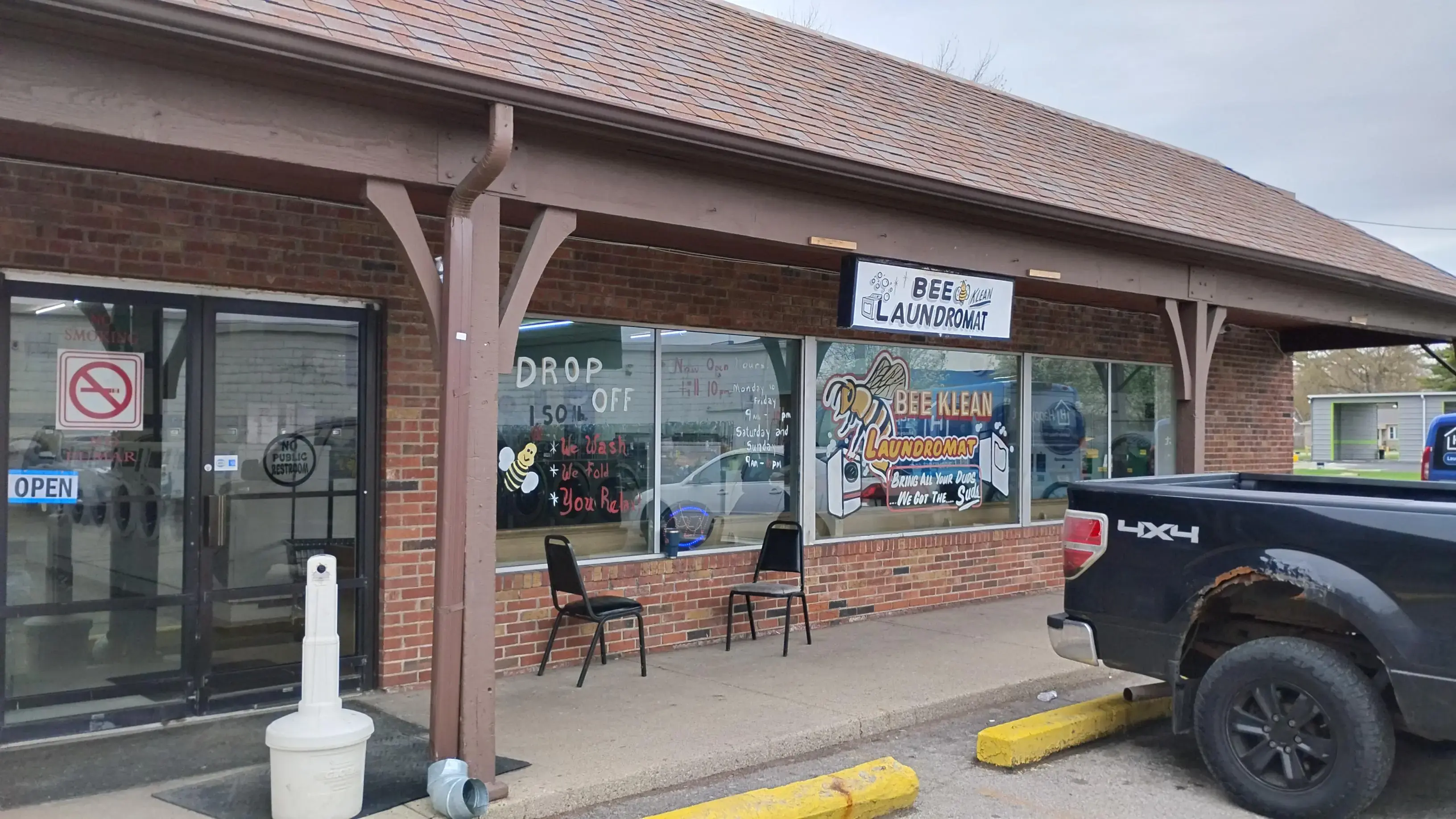 Bee Klean Laundromat LLC - Image 2