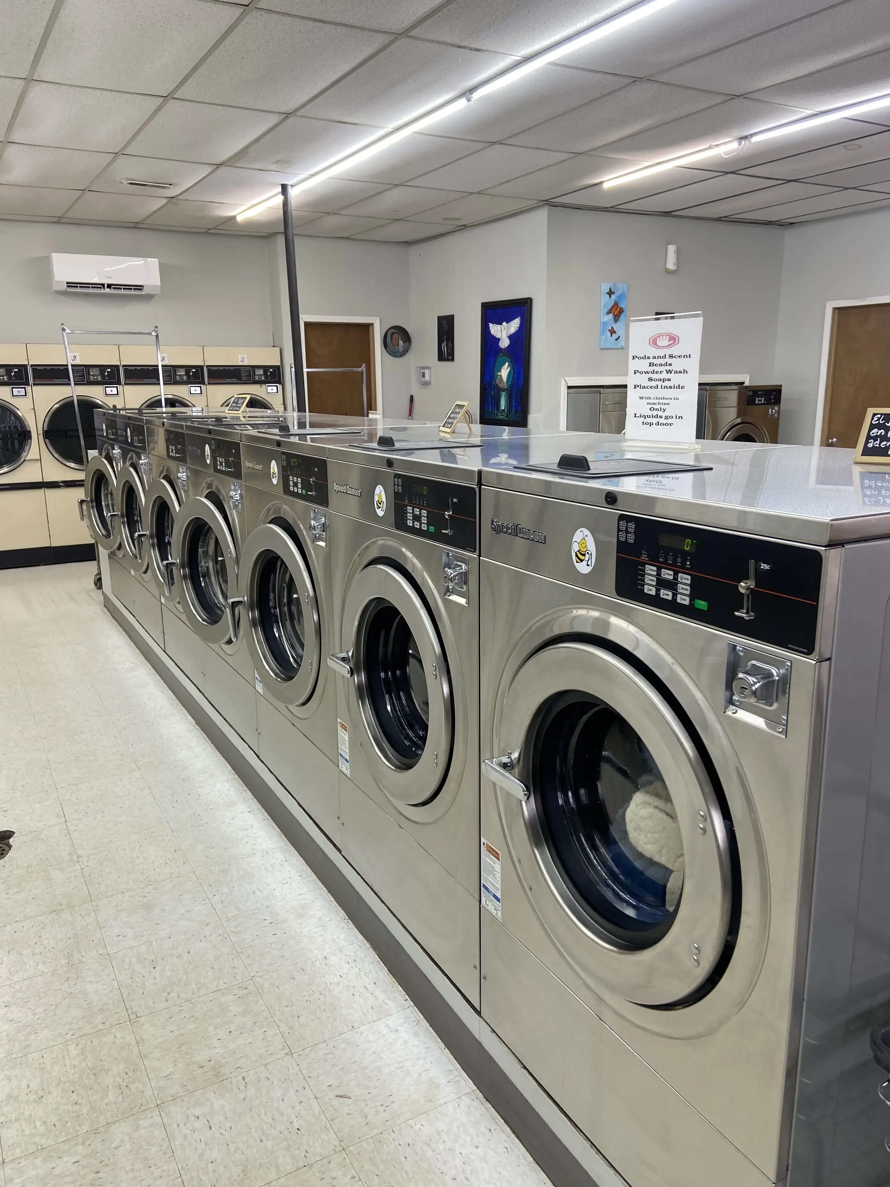 Bee Klean Laundromat LLC thumbnail 15