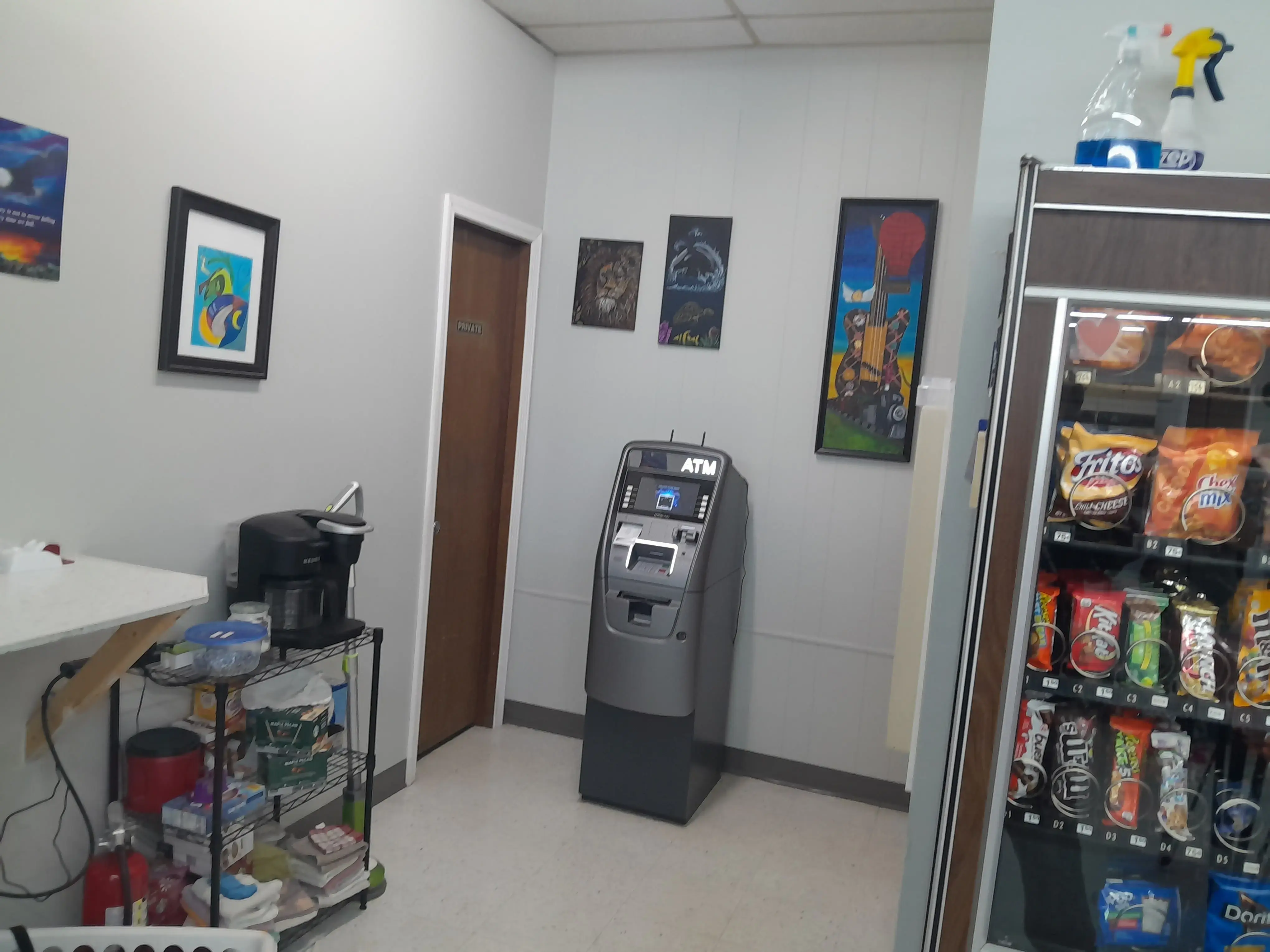 Bee Klean Laundromat LLC thumbnail 4