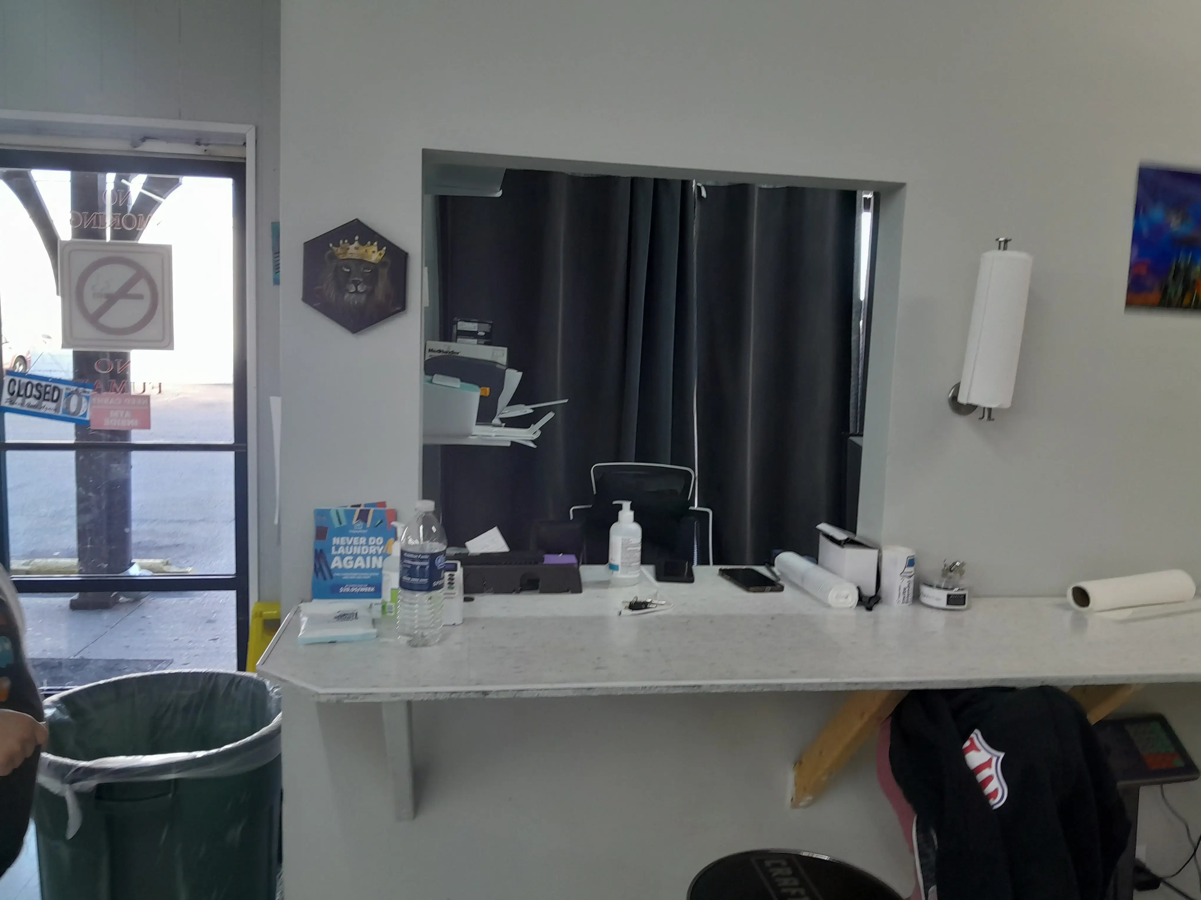 Bee Klean Laundromat LLC thumbnail 5