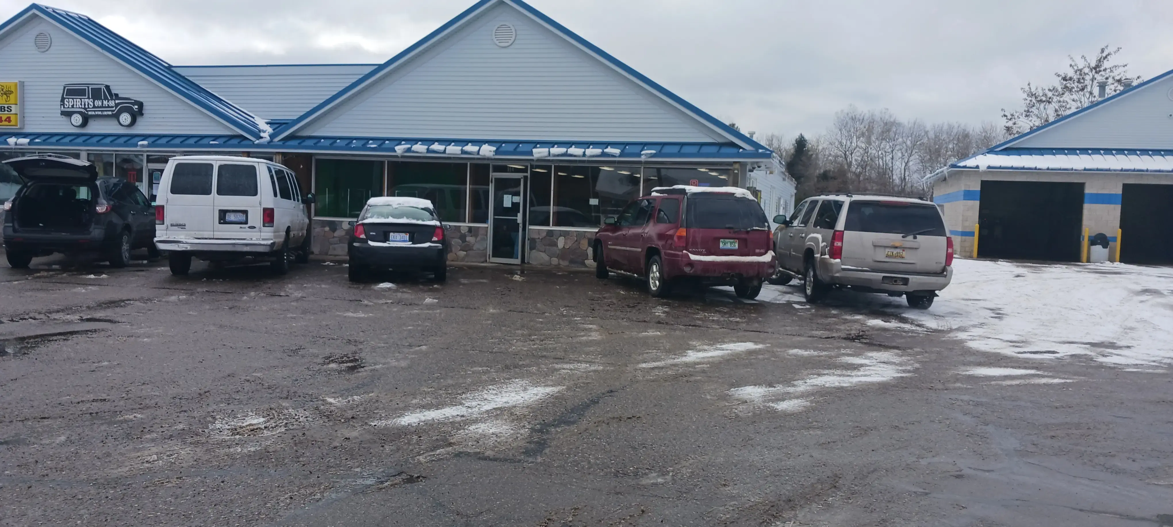 Bellaire Laundry - Image 12