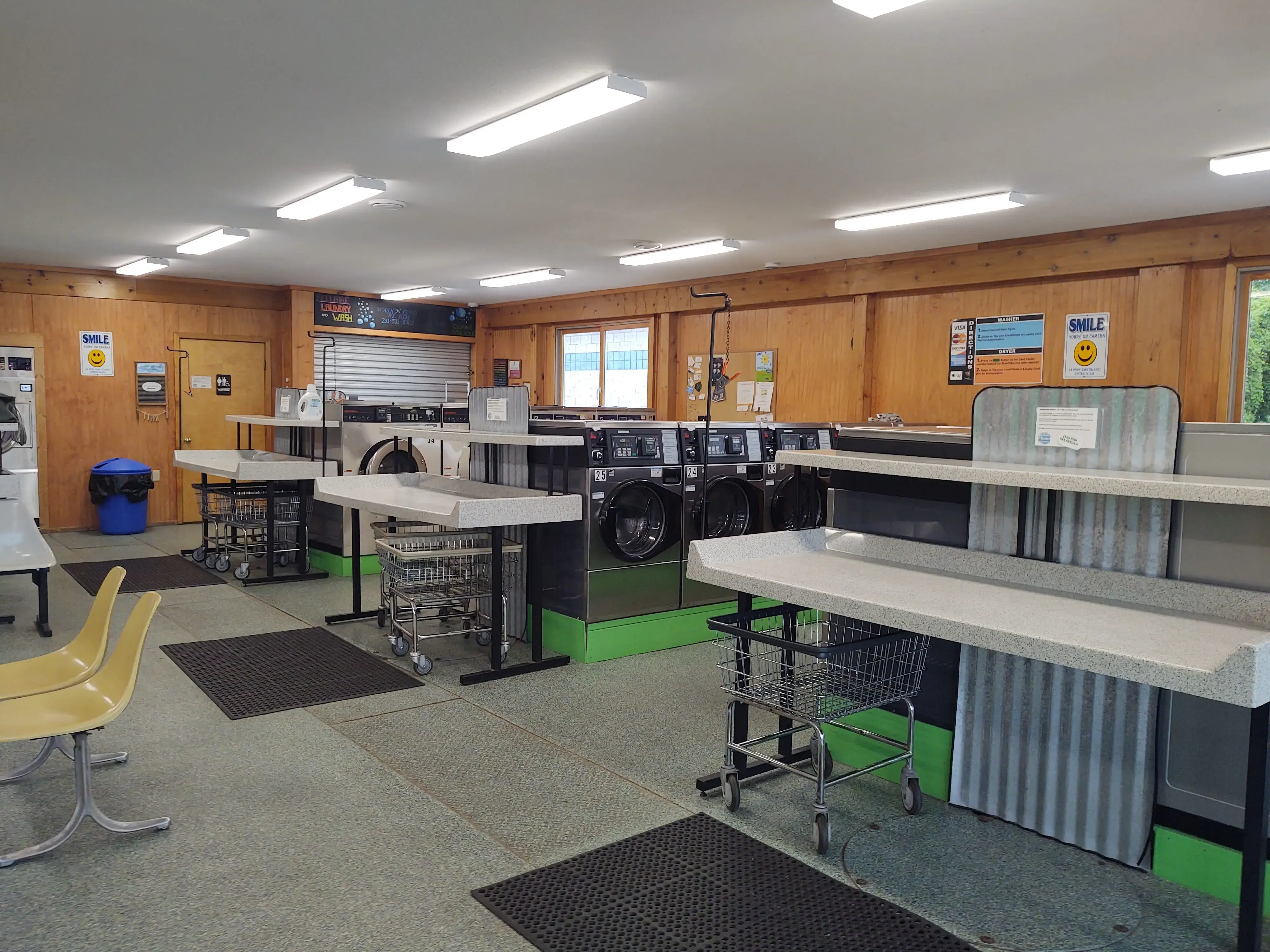 Bellaire Laundry thumbnail 3