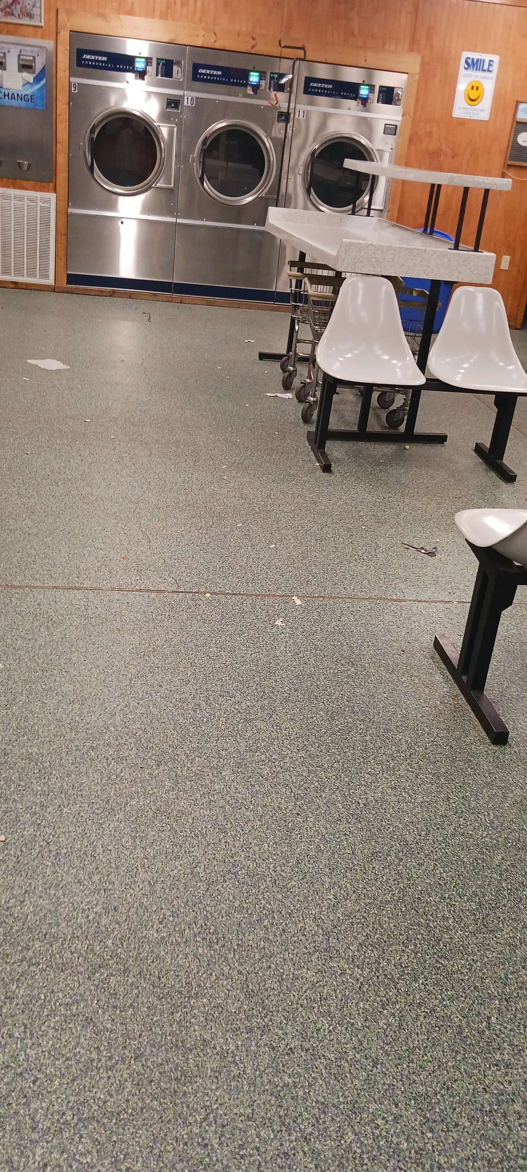 Bellaire Laundry - Image 14