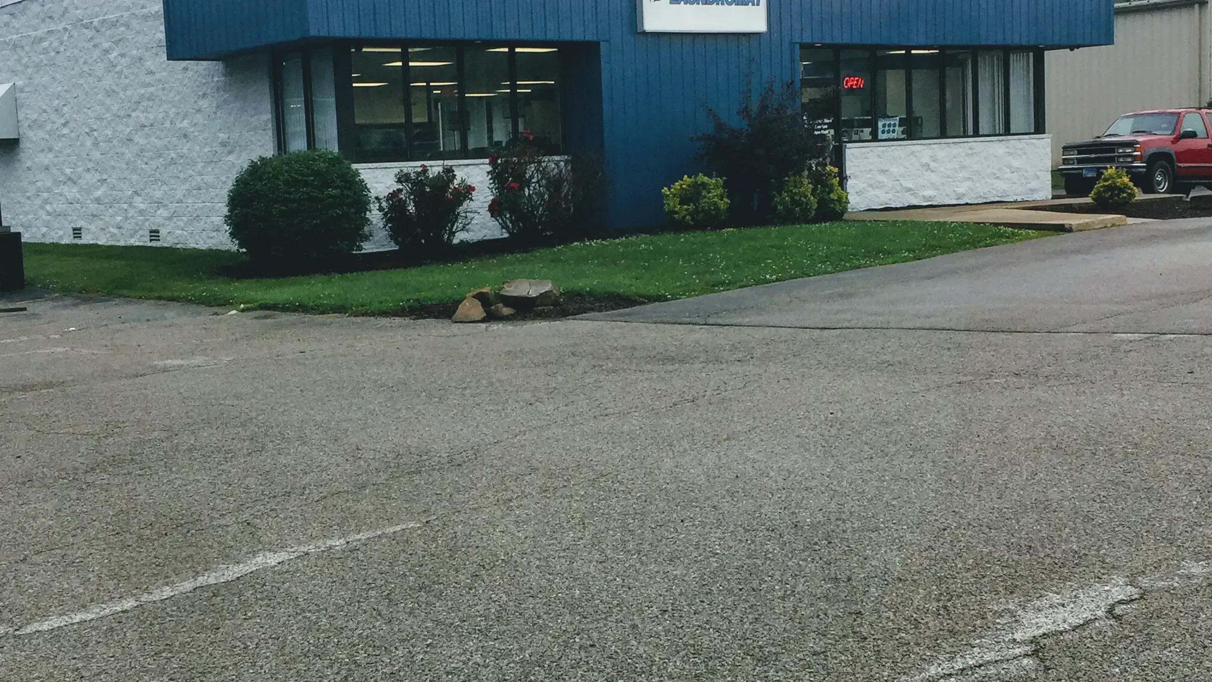 Belleville East Laundromat location