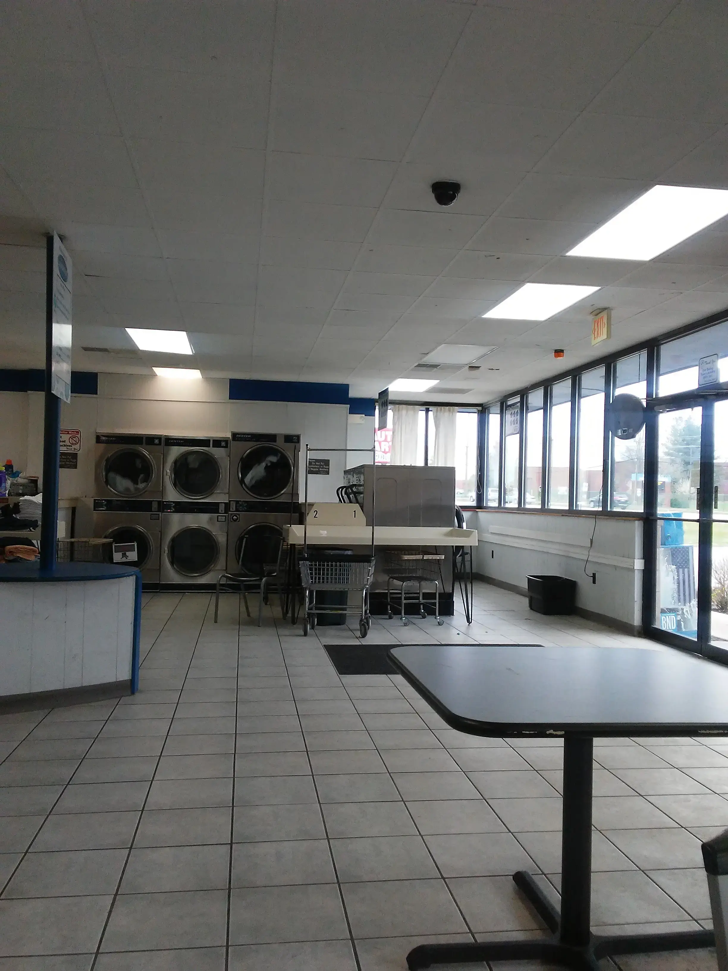 Belleville East Laundromat thumbnail 5