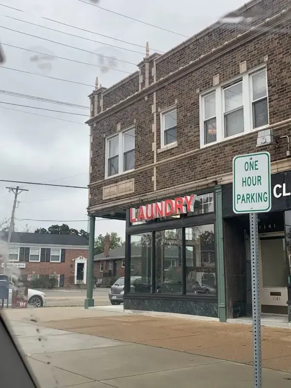 Bellevue Laundromat thumbnail 3