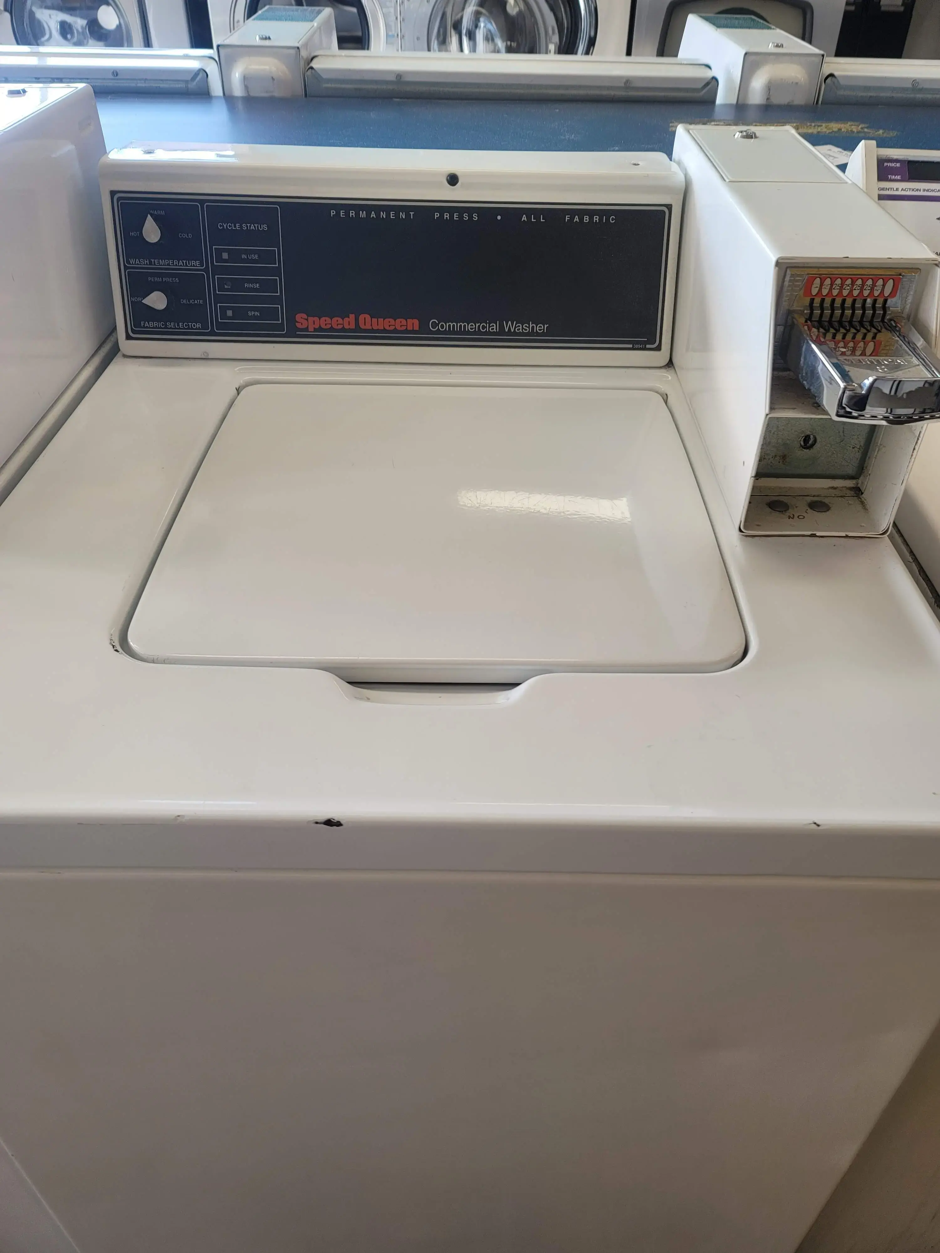Bellevue Laundromat thumbnail 13