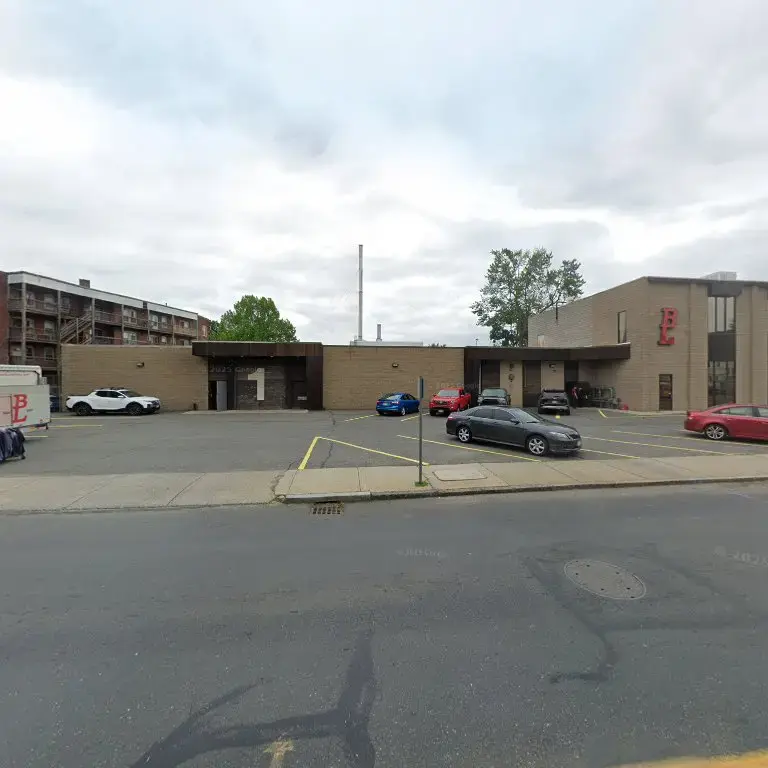 Belmont Laundry & Custom Dry Cleaners thumbnail 5