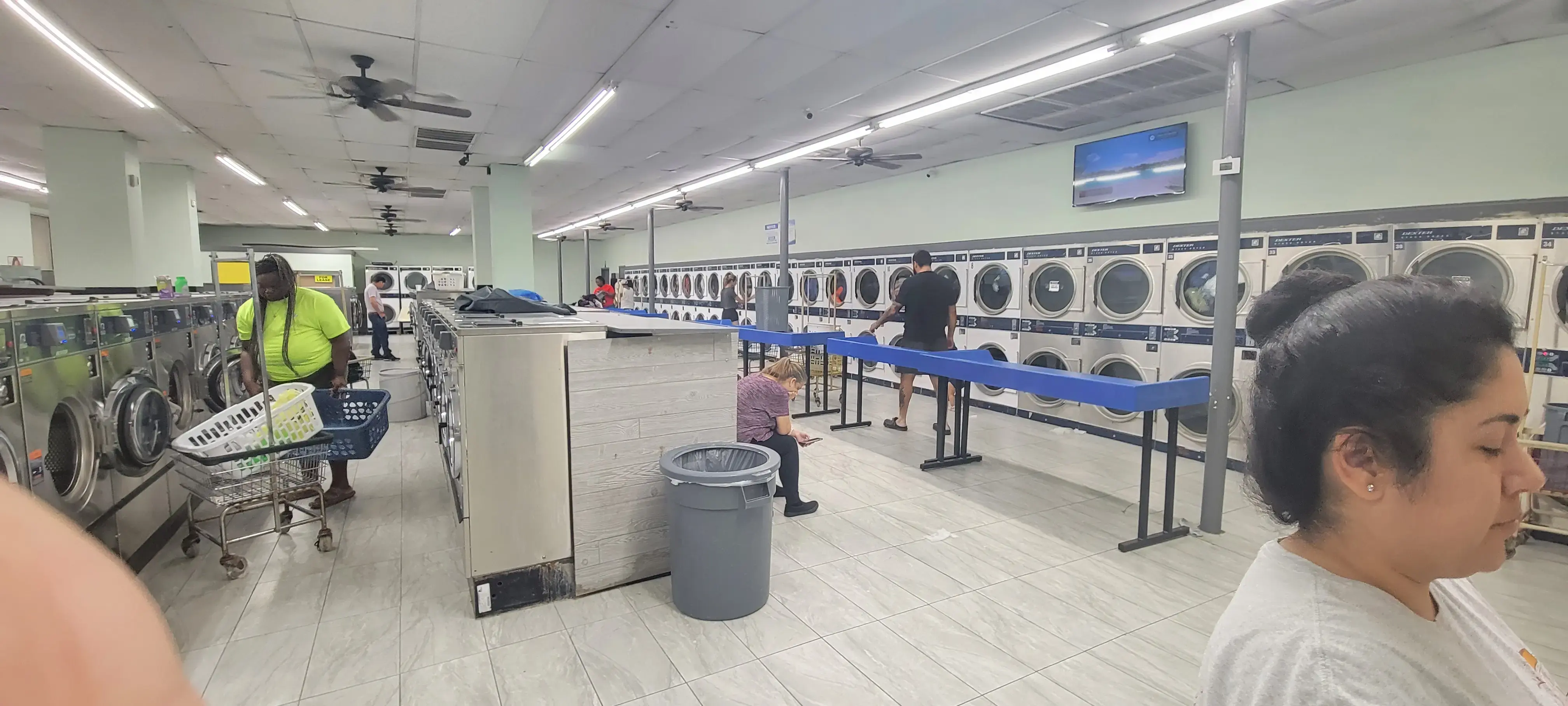 Belt Line Laundry 24 Hours Free Dry Free Detergent - Image 7