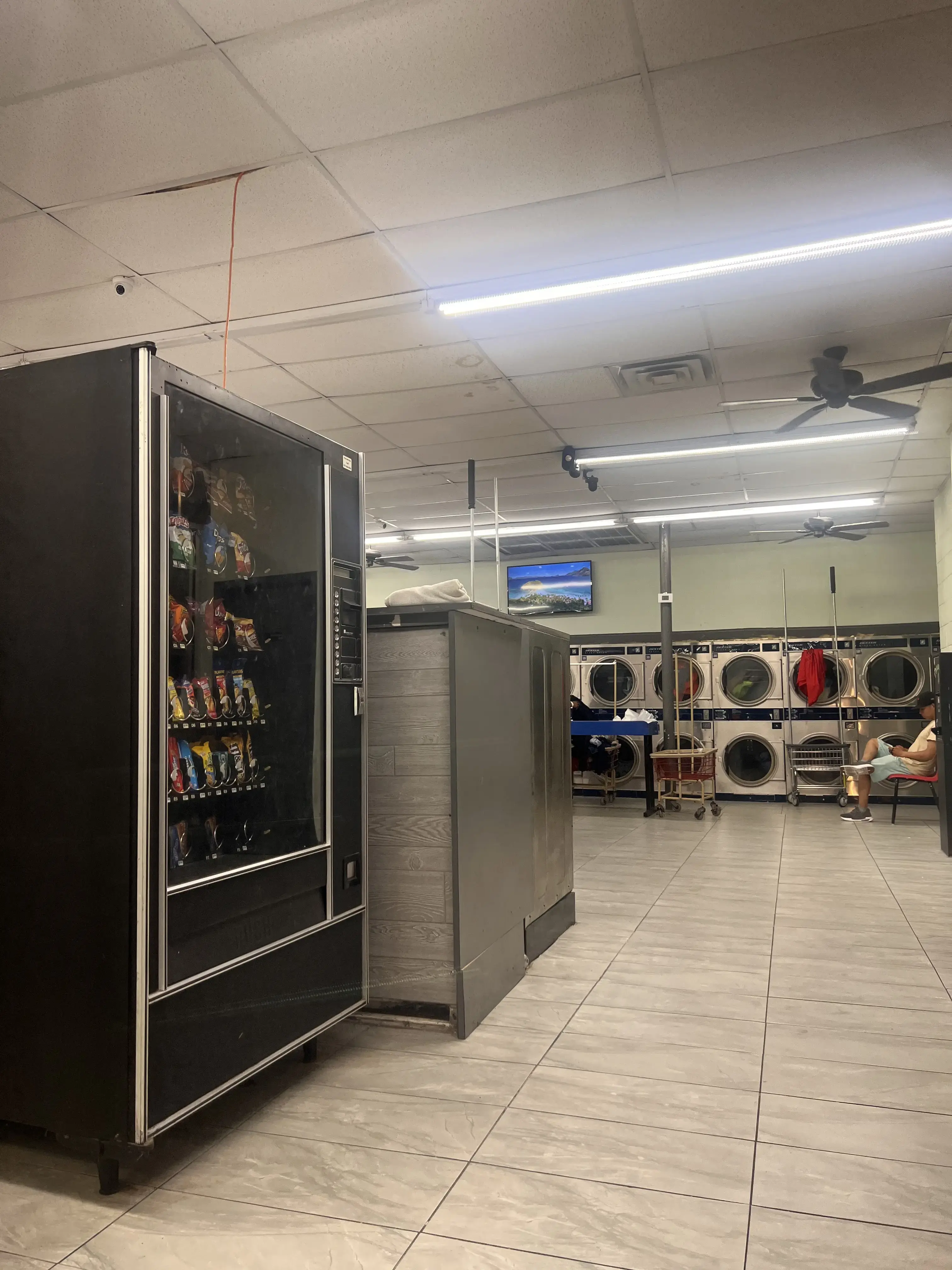 Belt Line Laundry 24 Hours Free Dry Free Detergent - Image 4