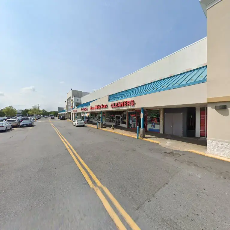 Beltway Super Cleaners thumbnail 8